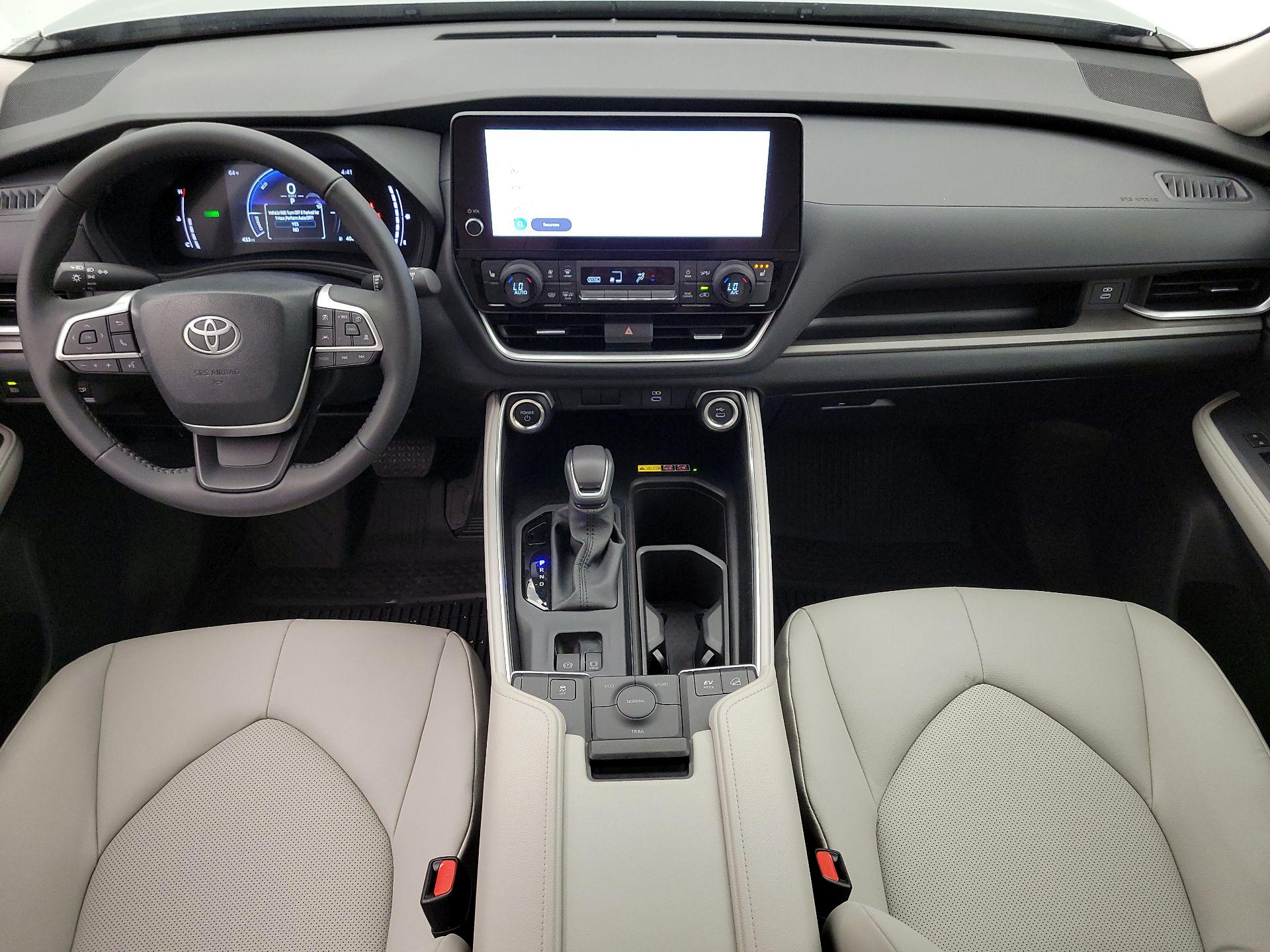 Thumbnail: 2026 Toyota Highlander - 9