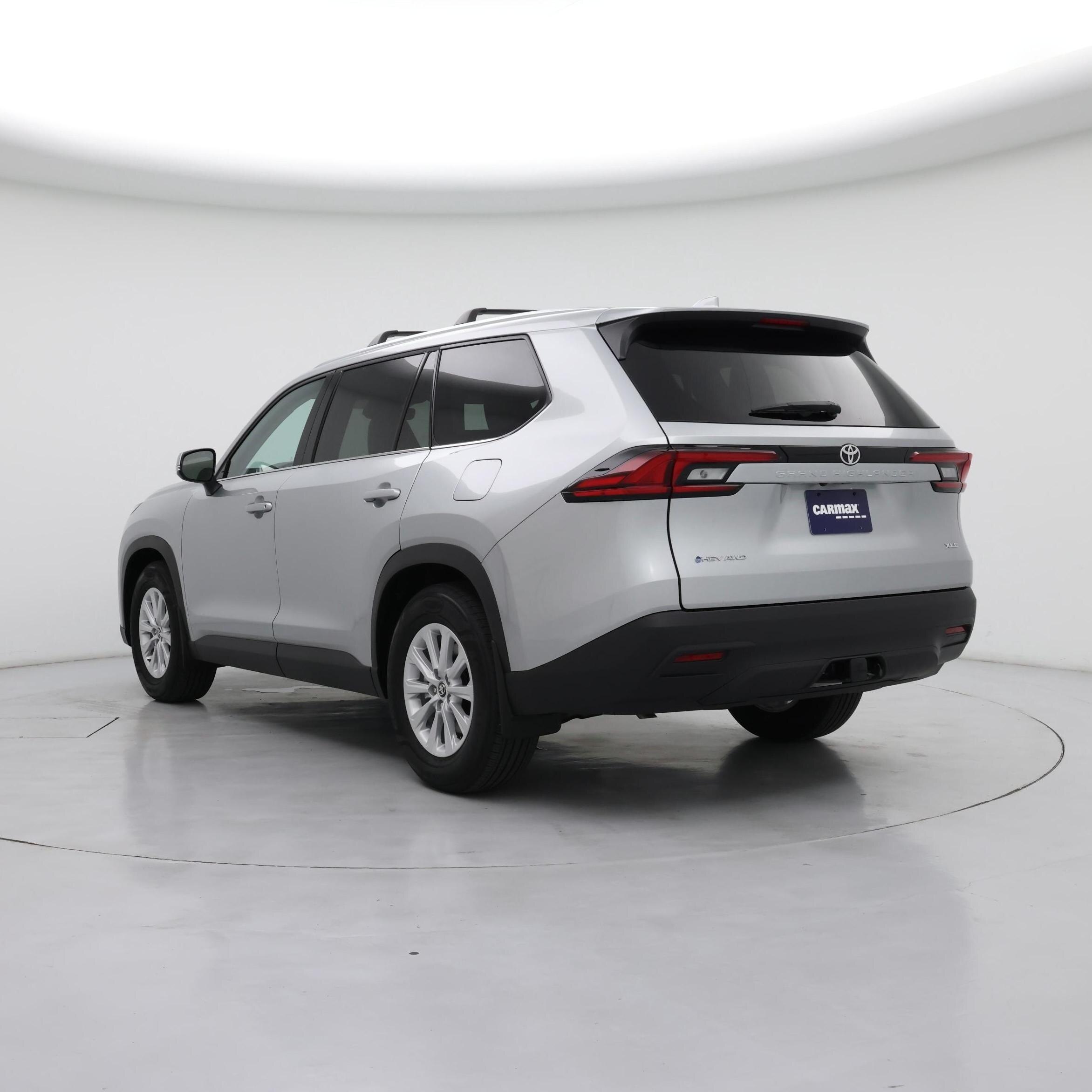 Thumbnail: 2026 Toyota Highlander - 2