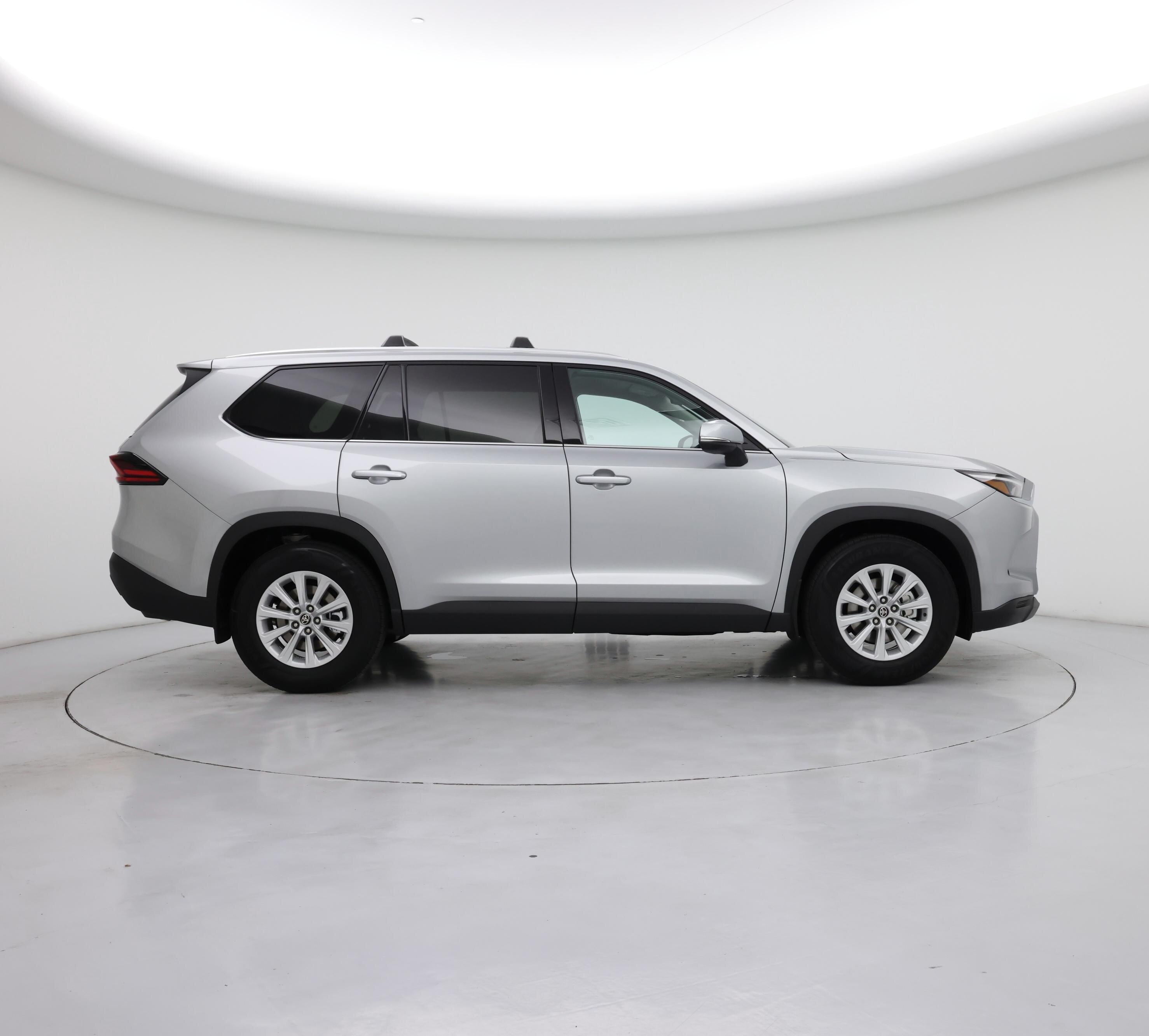 Thumbnail: 2026 Toyota Highlander - 7