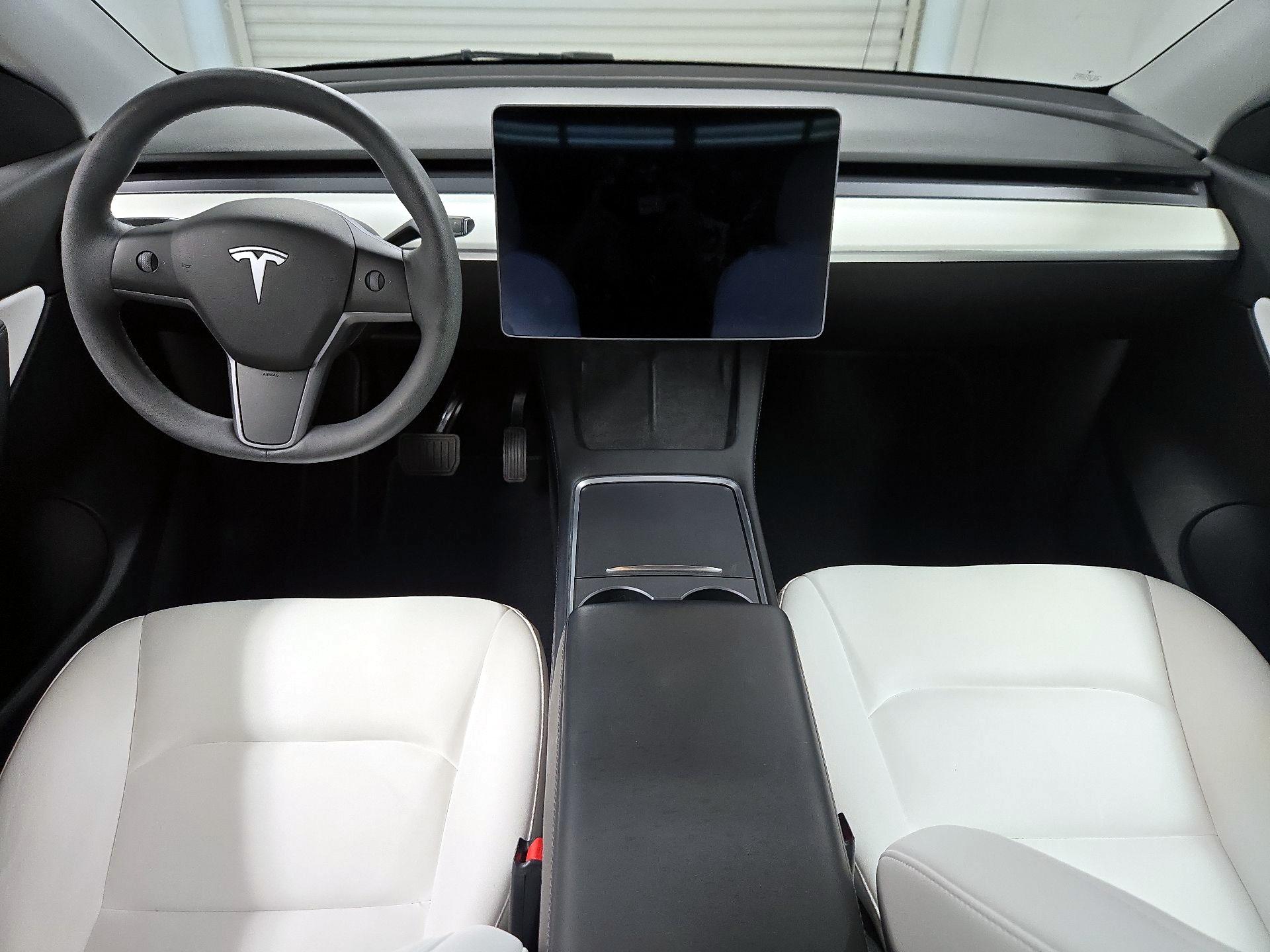 Thumbnail: 2022 Tesla Model Y - 9