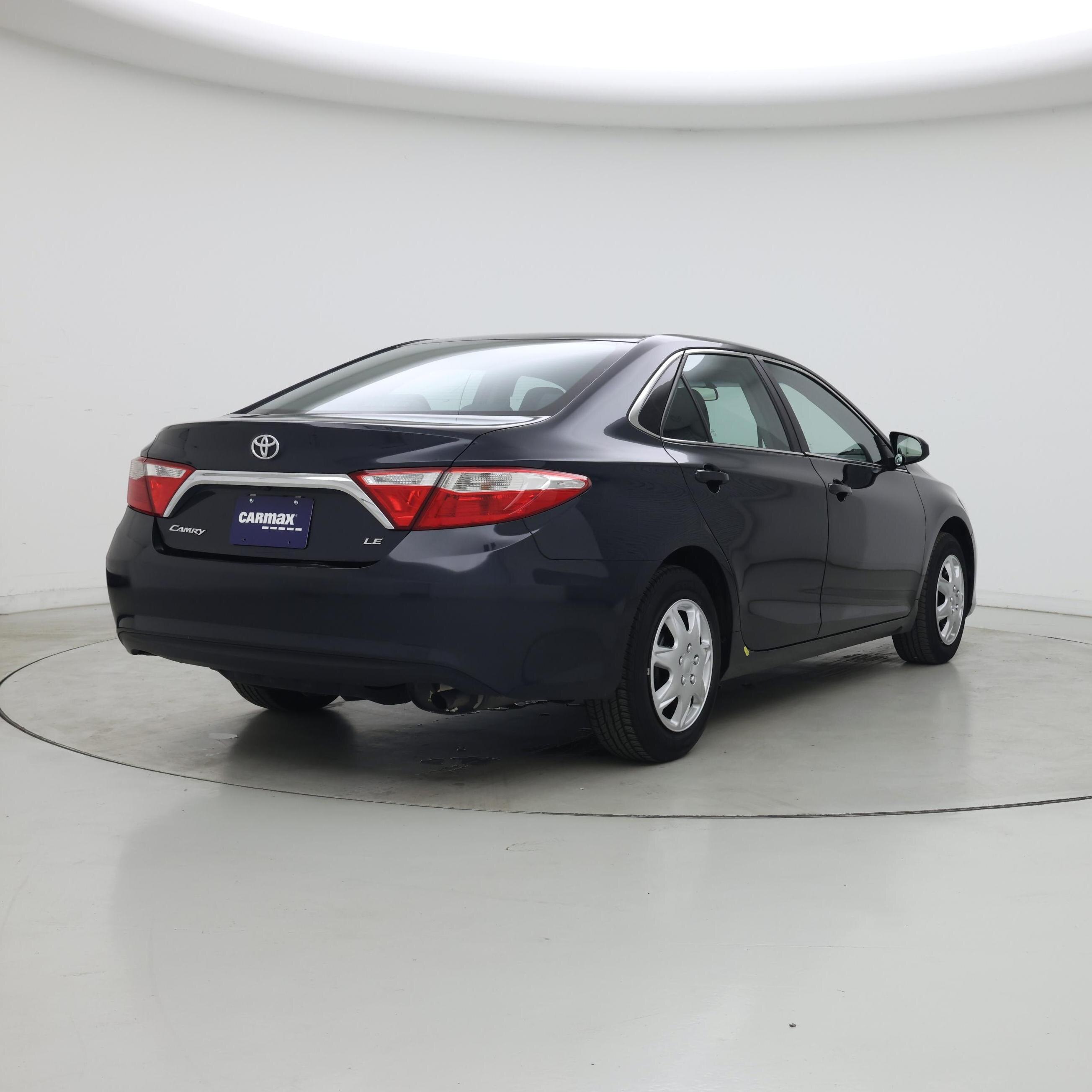 Thumbnail: 2017 Toyota Camry - 8