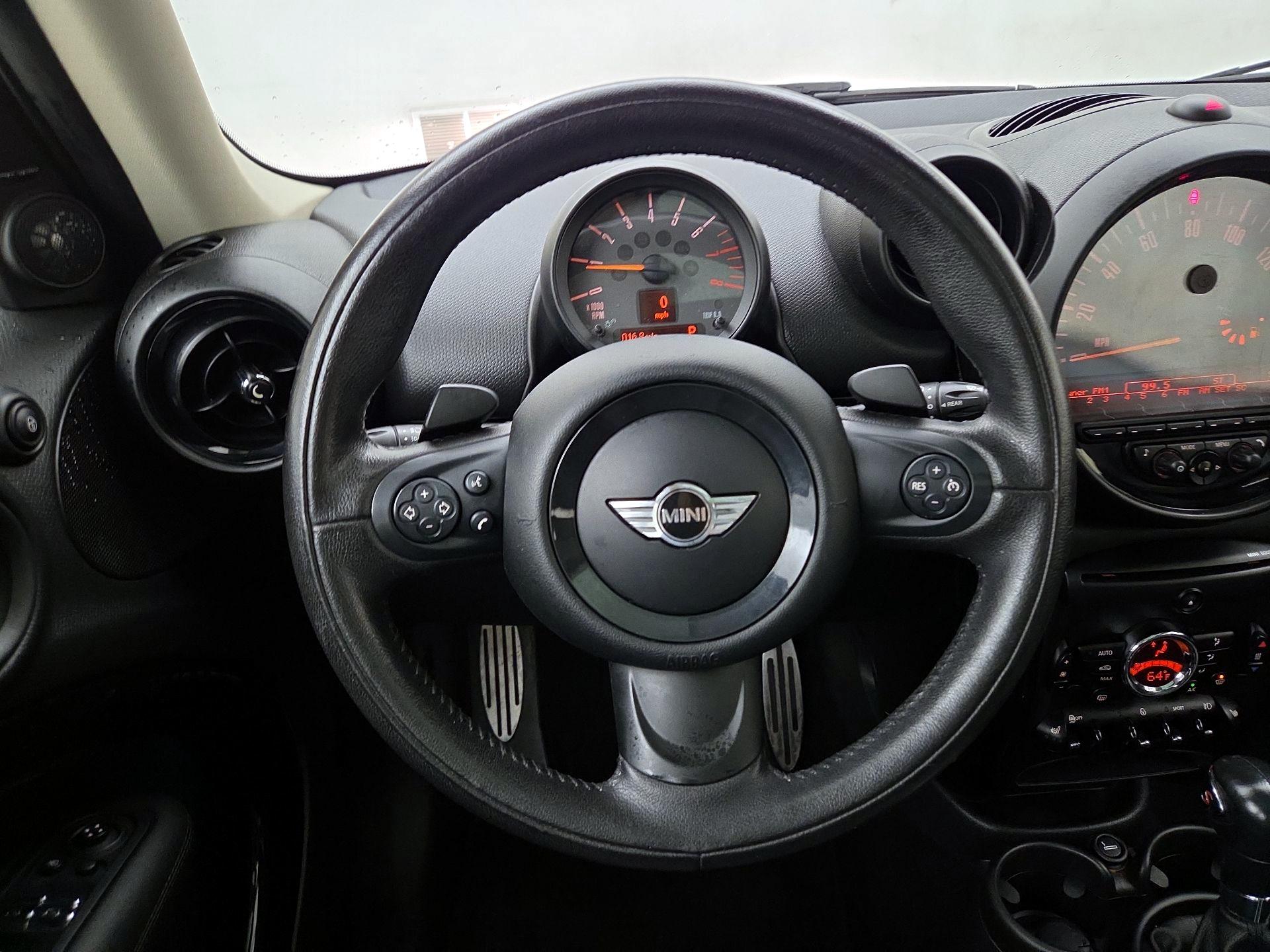 Thumbnail: 2016 MINI Cooper Countryman - 10