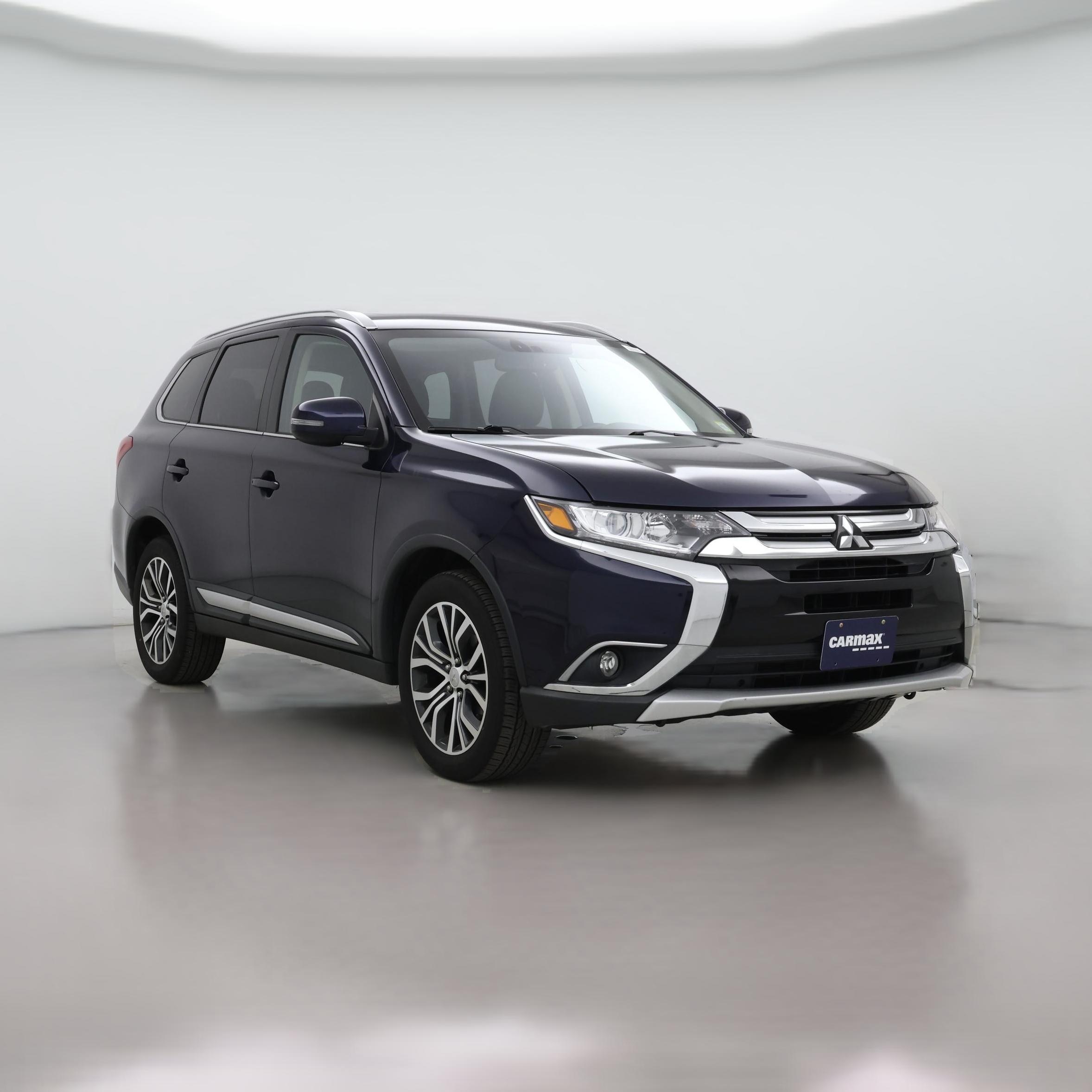 Thumbnail: 2017 Mitsubishi Outlander - 1