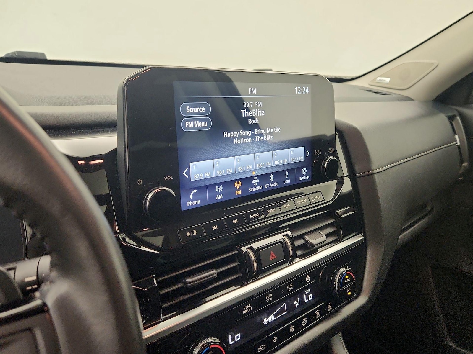 2023 Nissan Pathfinder SL - Photo 17