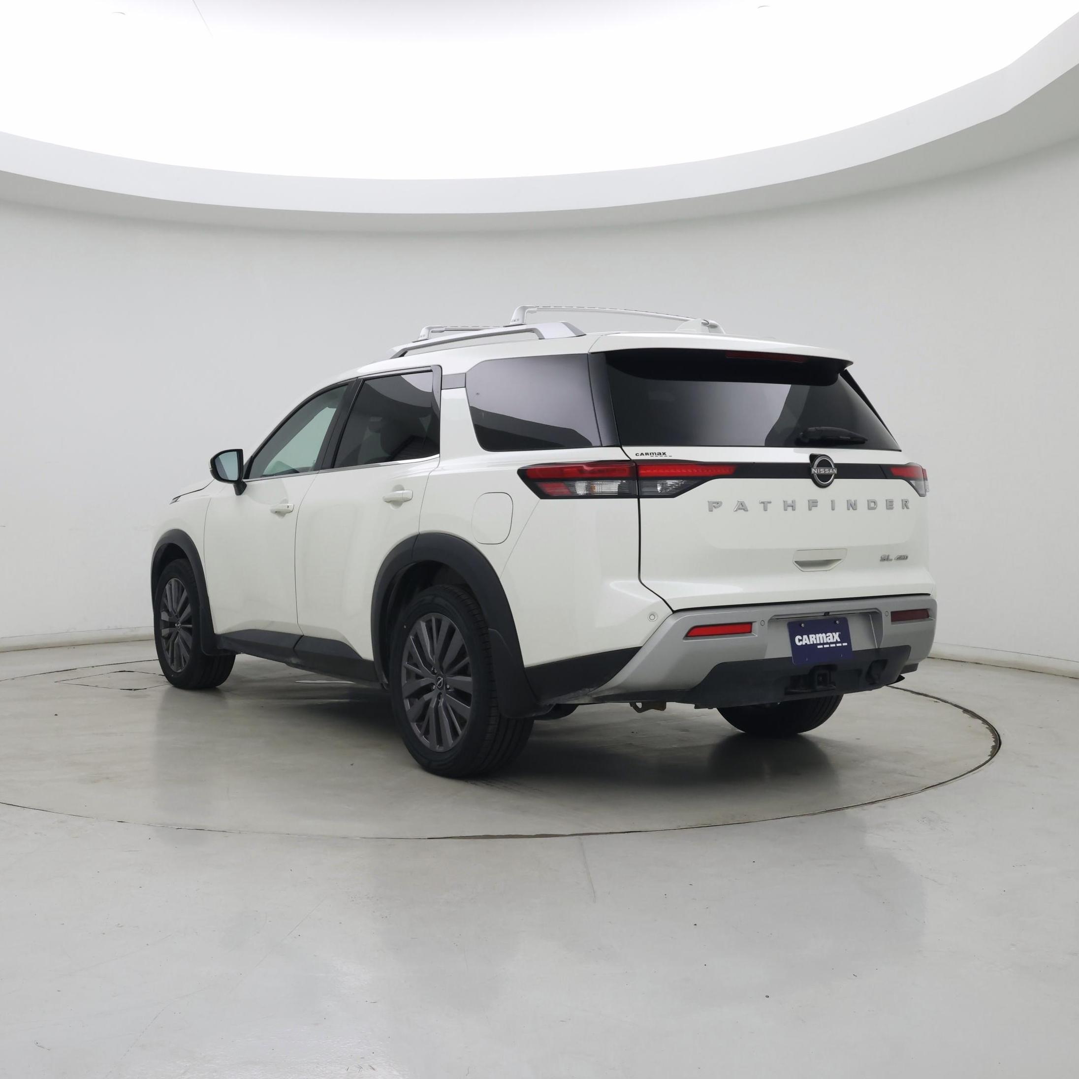 Thumbnail: 2023 Nissan Pathfinder - 2