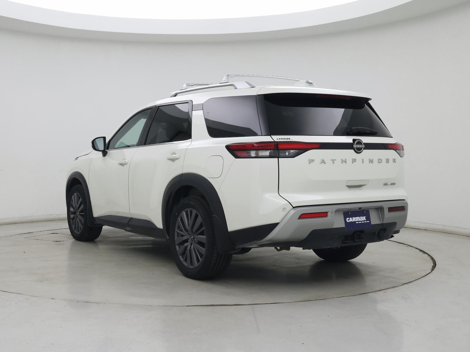 2023 Nissan Pathfinder SL - Photo 3