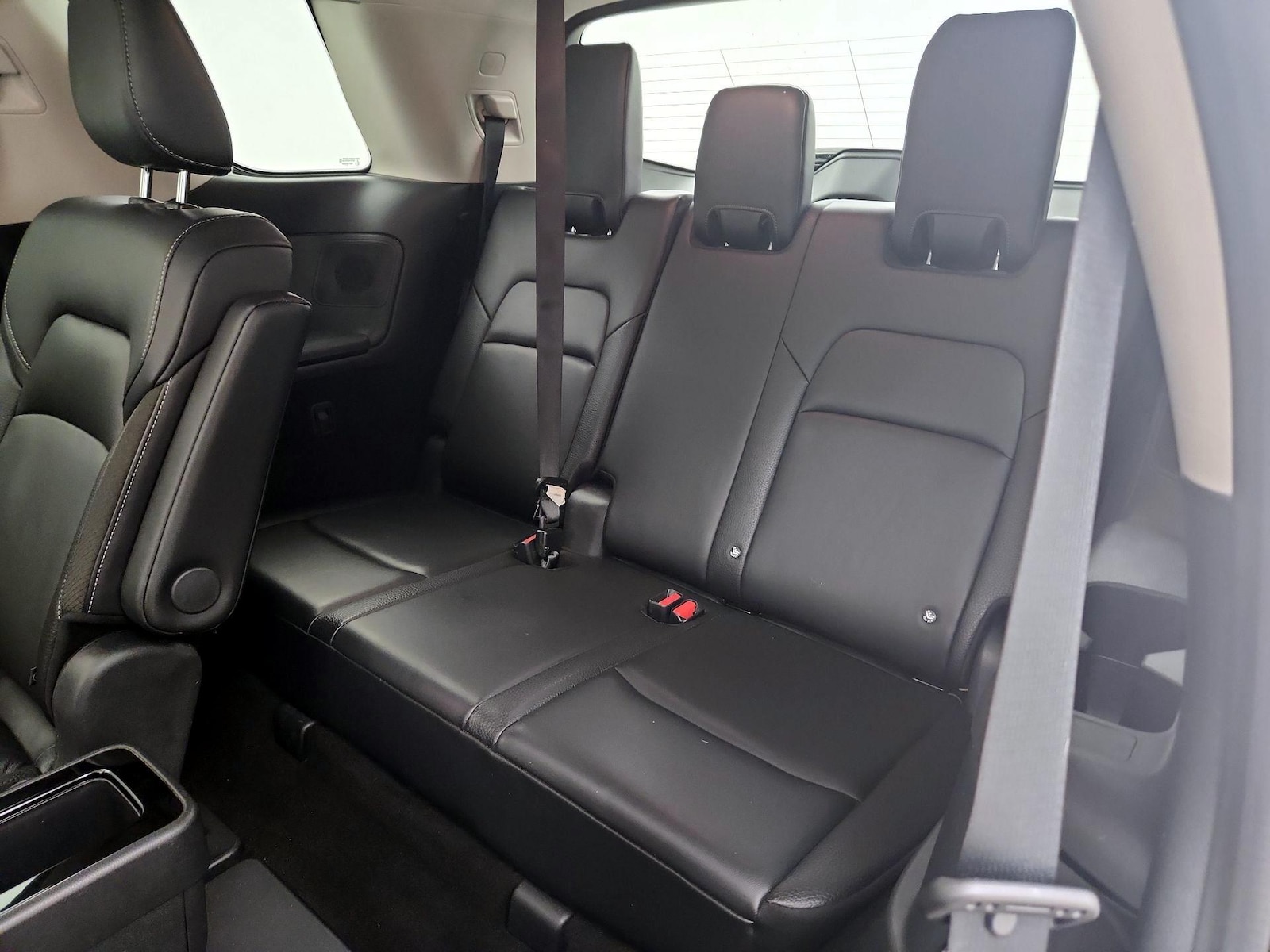 2023 Nissan Pathfinder SL - Photo 23