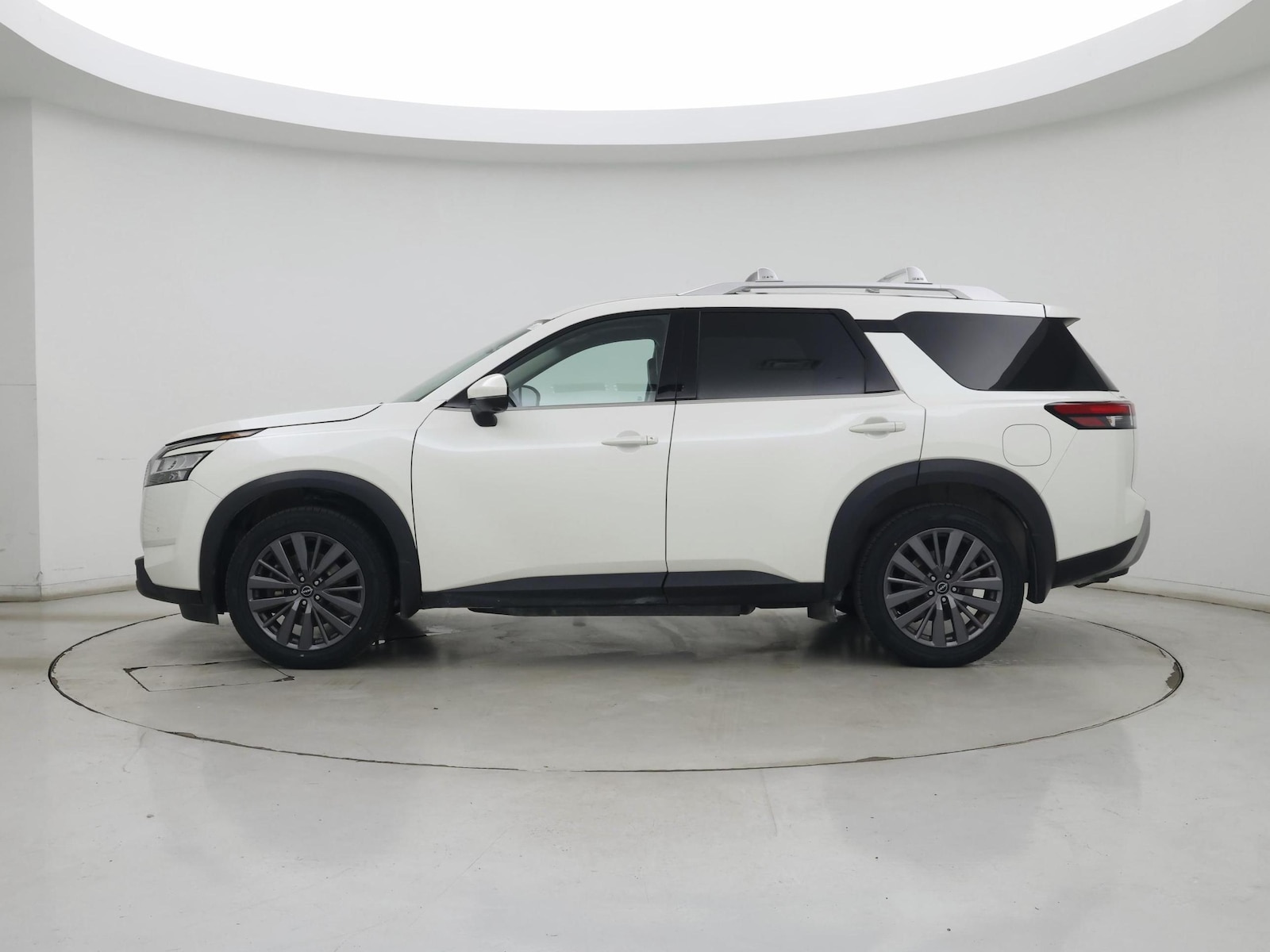2023 Nissan Pathfinder SL - Photo 4