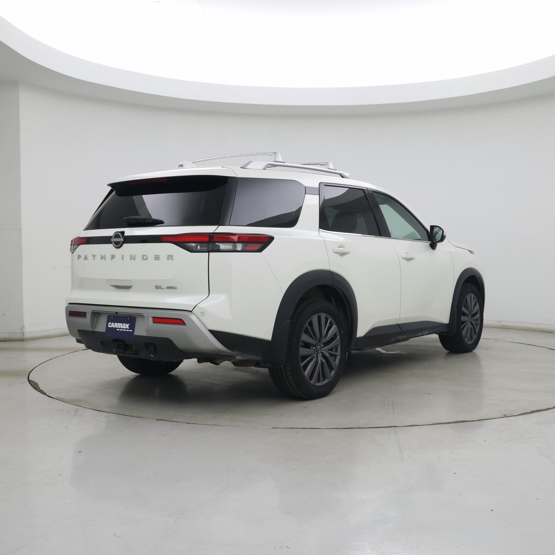 Thumbnail: 2023 Nissan Pathfinder - 8