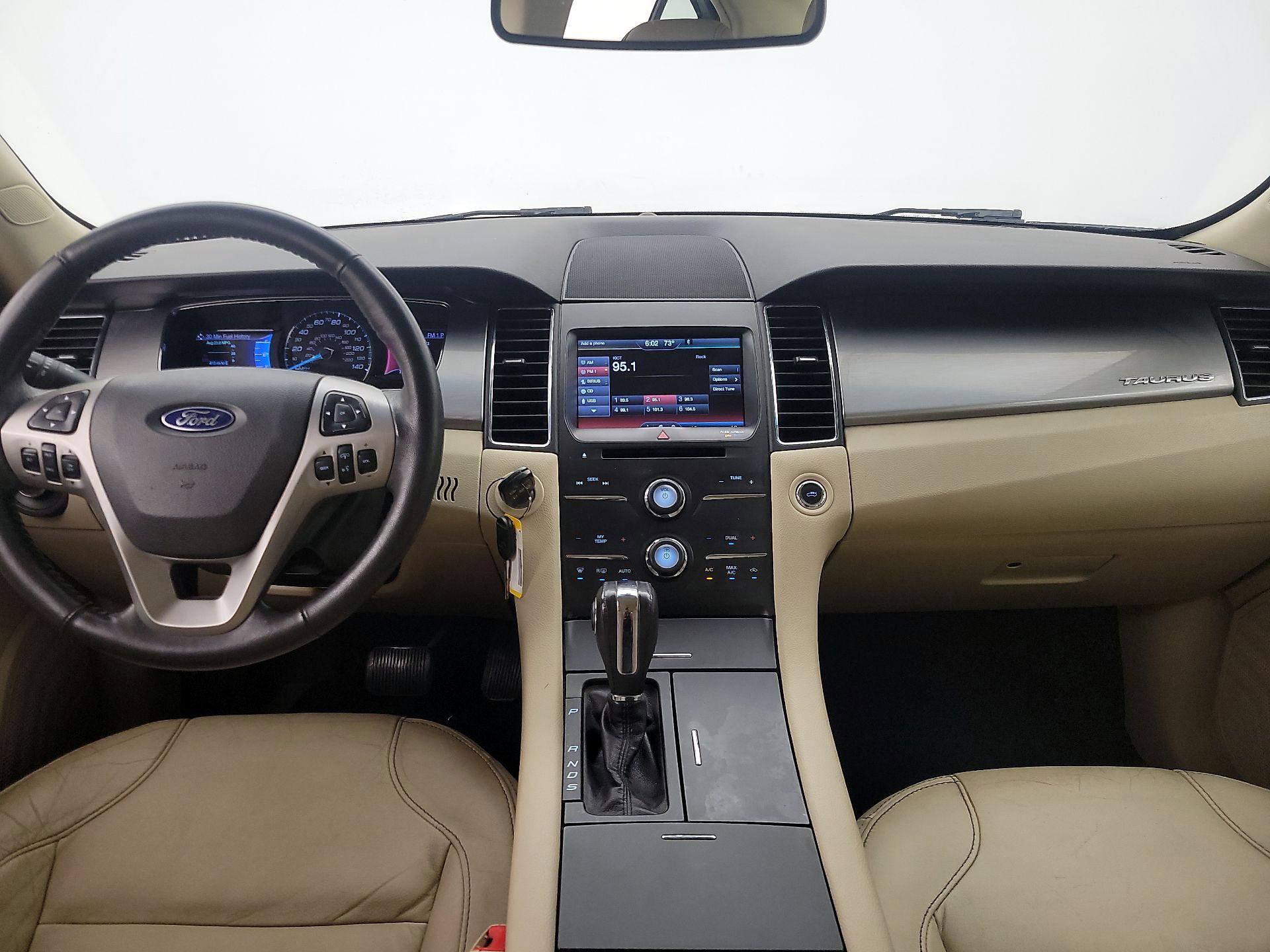 Thumbnail: 2014 Ford Taurus - 9