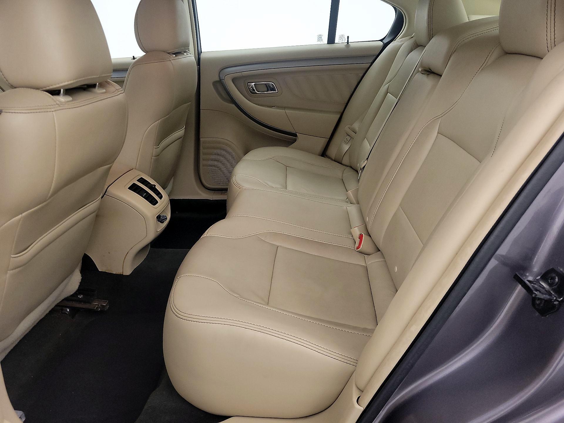 Thumbnail: 2014 Ford Taurus - 19