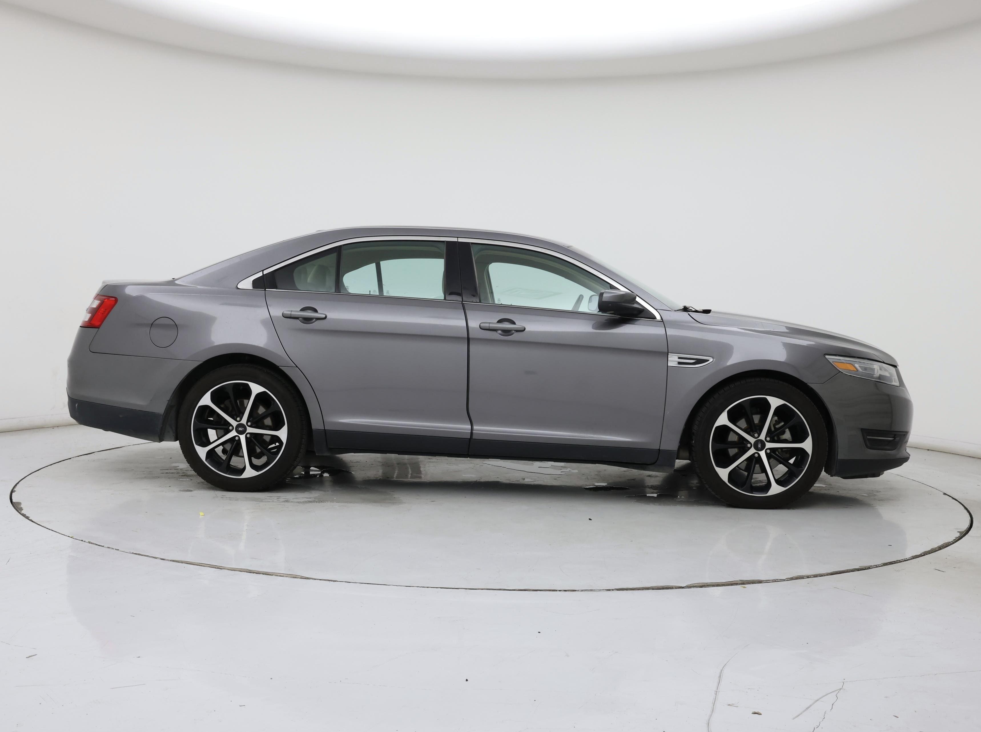 Thumbnail: 2014 Ford Taurus - 7