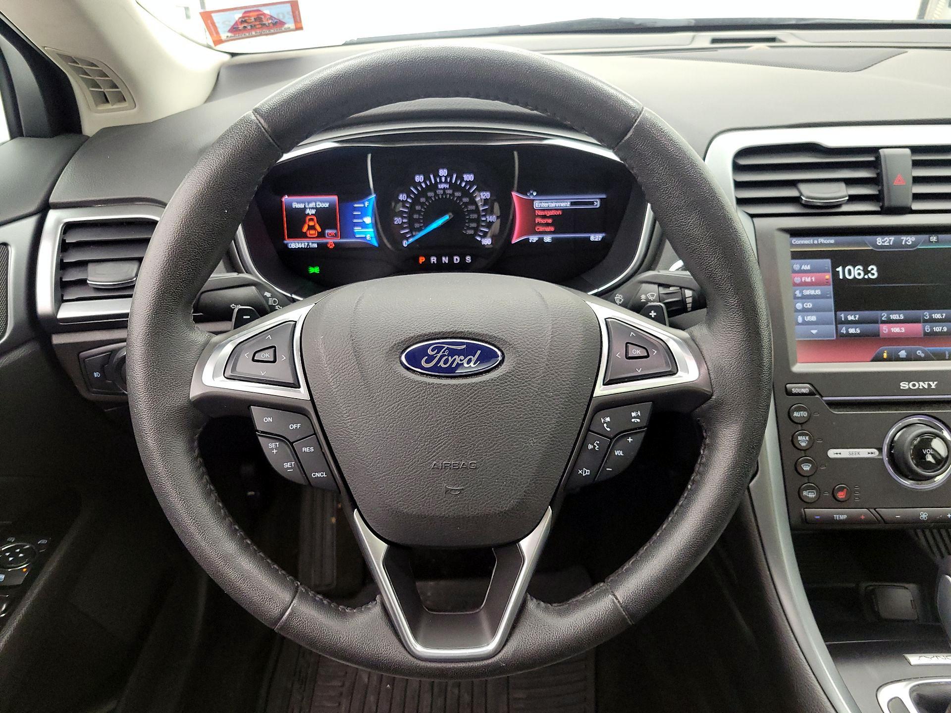 Thumbnail: 2016 Ford Fusion - 10