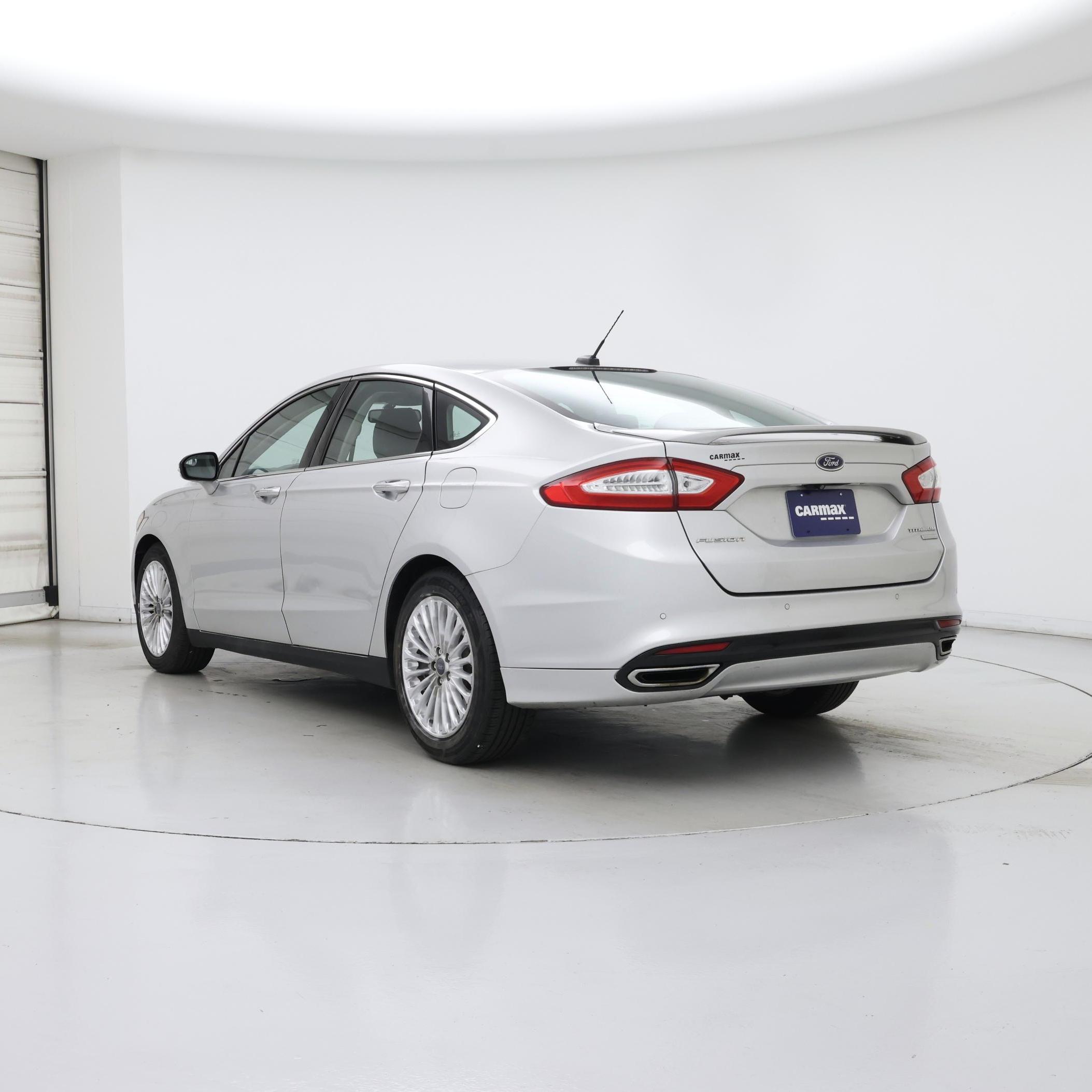Thumbnail: 2016 Ford Fusion - 2