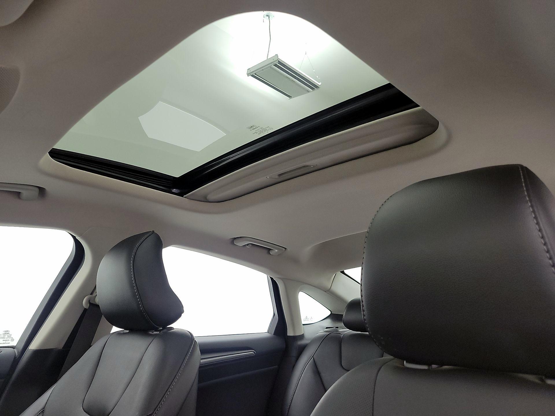 Thumbnail: 2016 Ford Fusion - 19