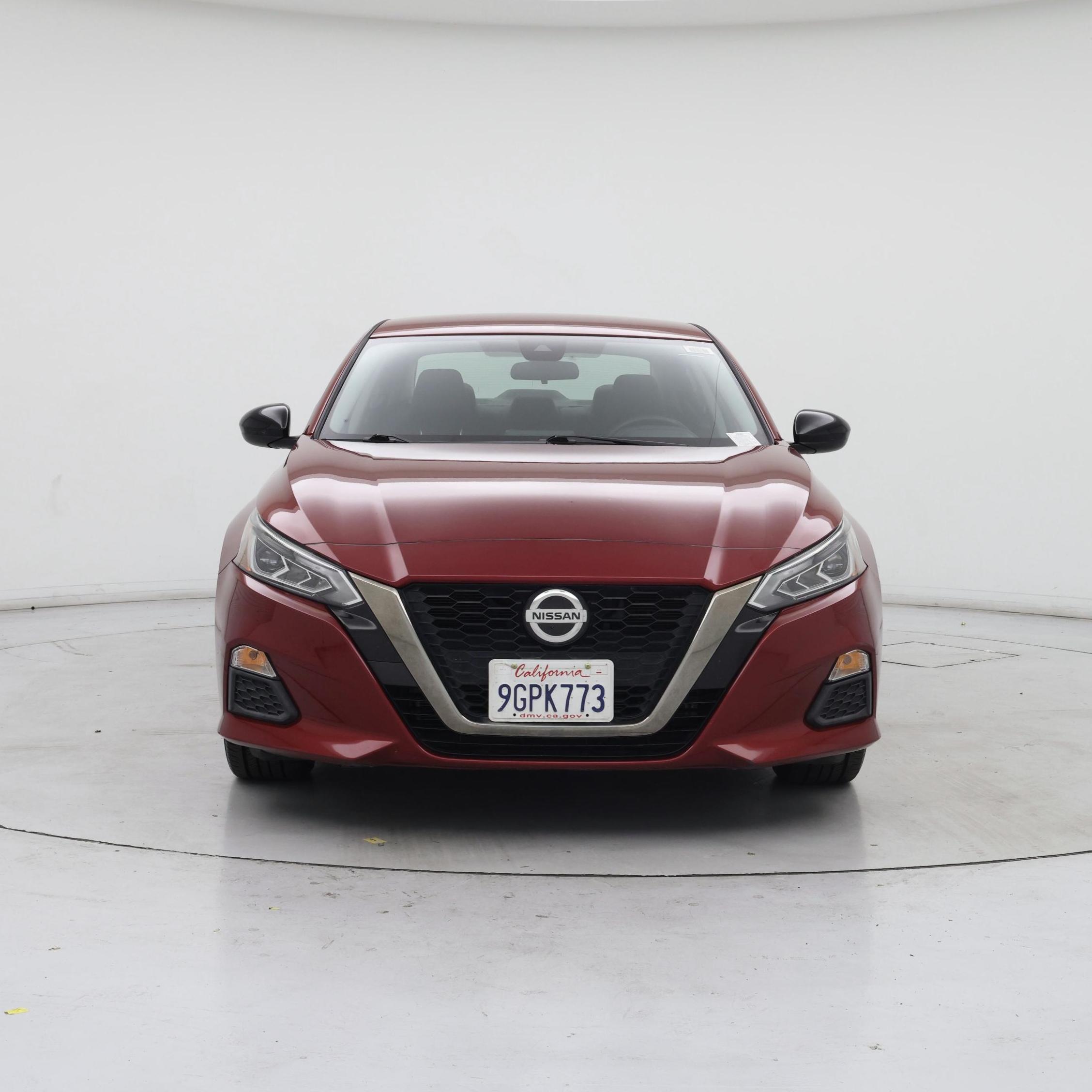 Thumbnail: 2020 Nissan Altima - 5