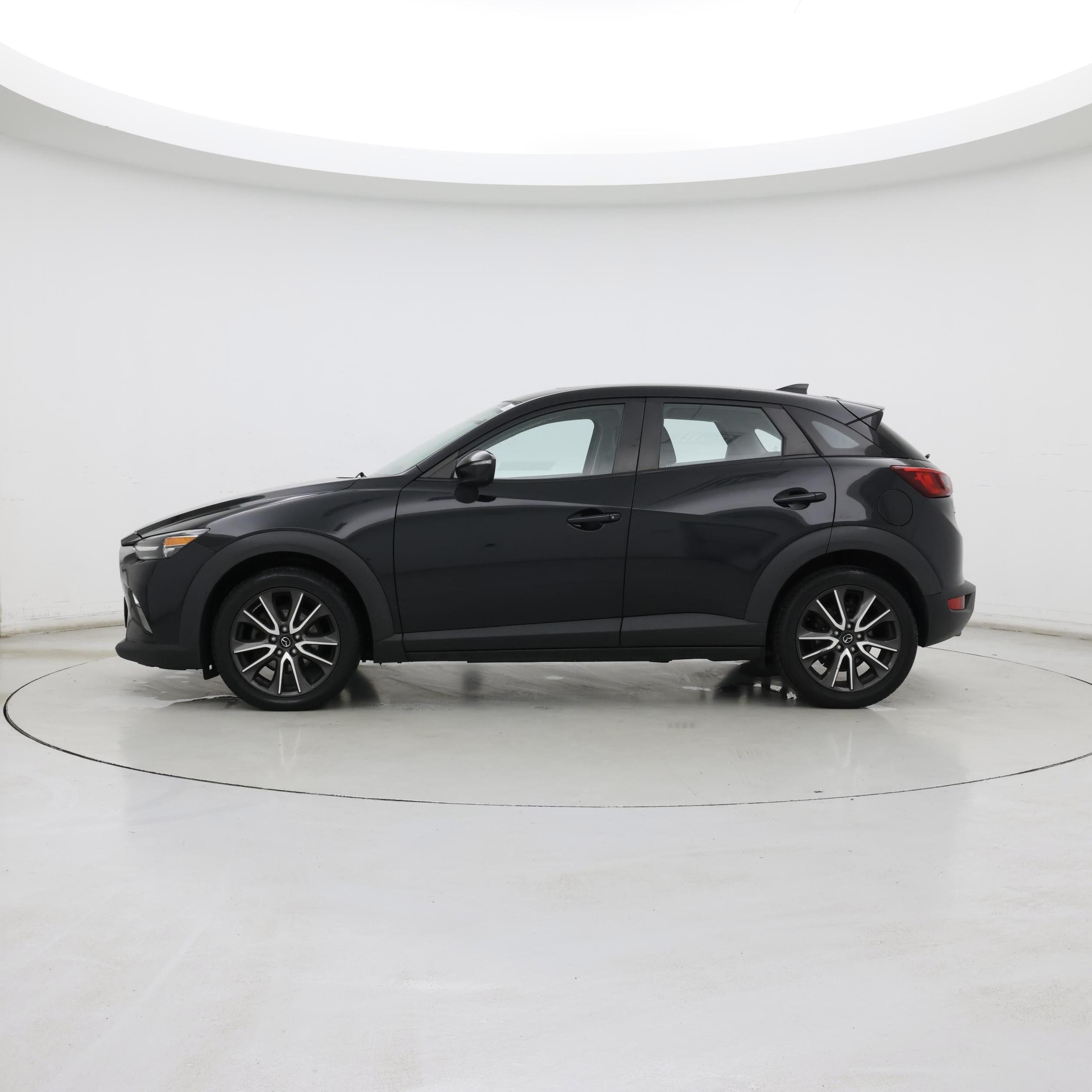 Thumbnail: 2017 Mazda CX-3 - 3