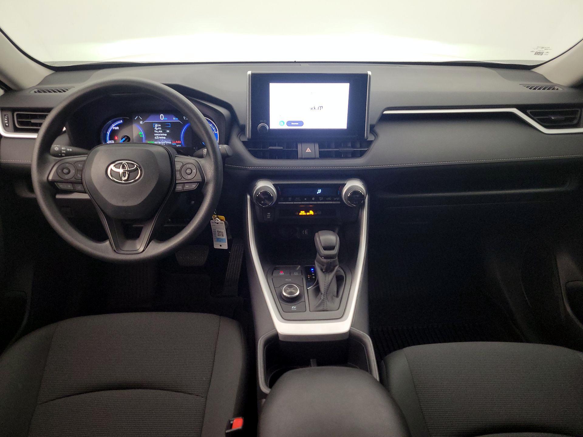 Thumbnail: 2025 Toyota RAV4 - 9