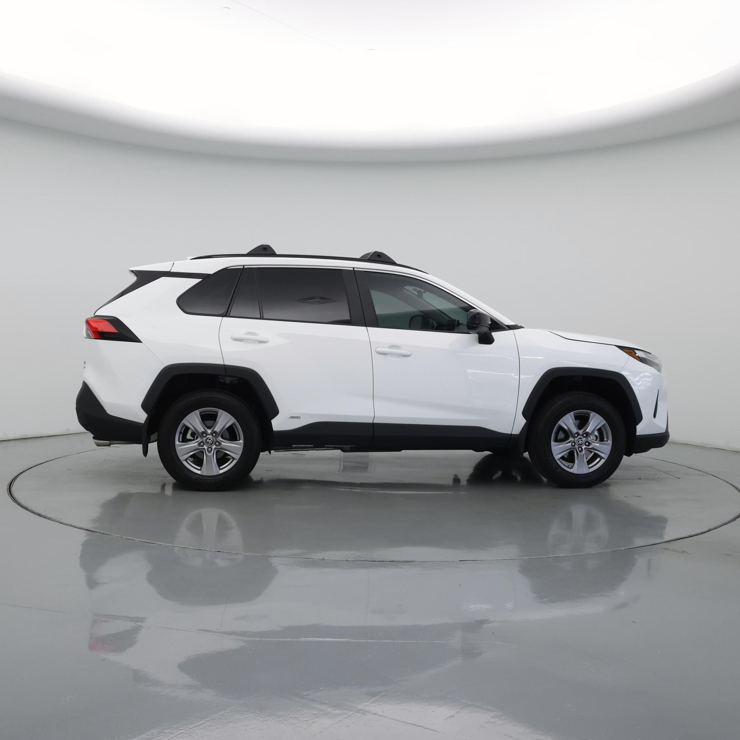 Thumbnail: 2025 Toyota RAV4 - 7