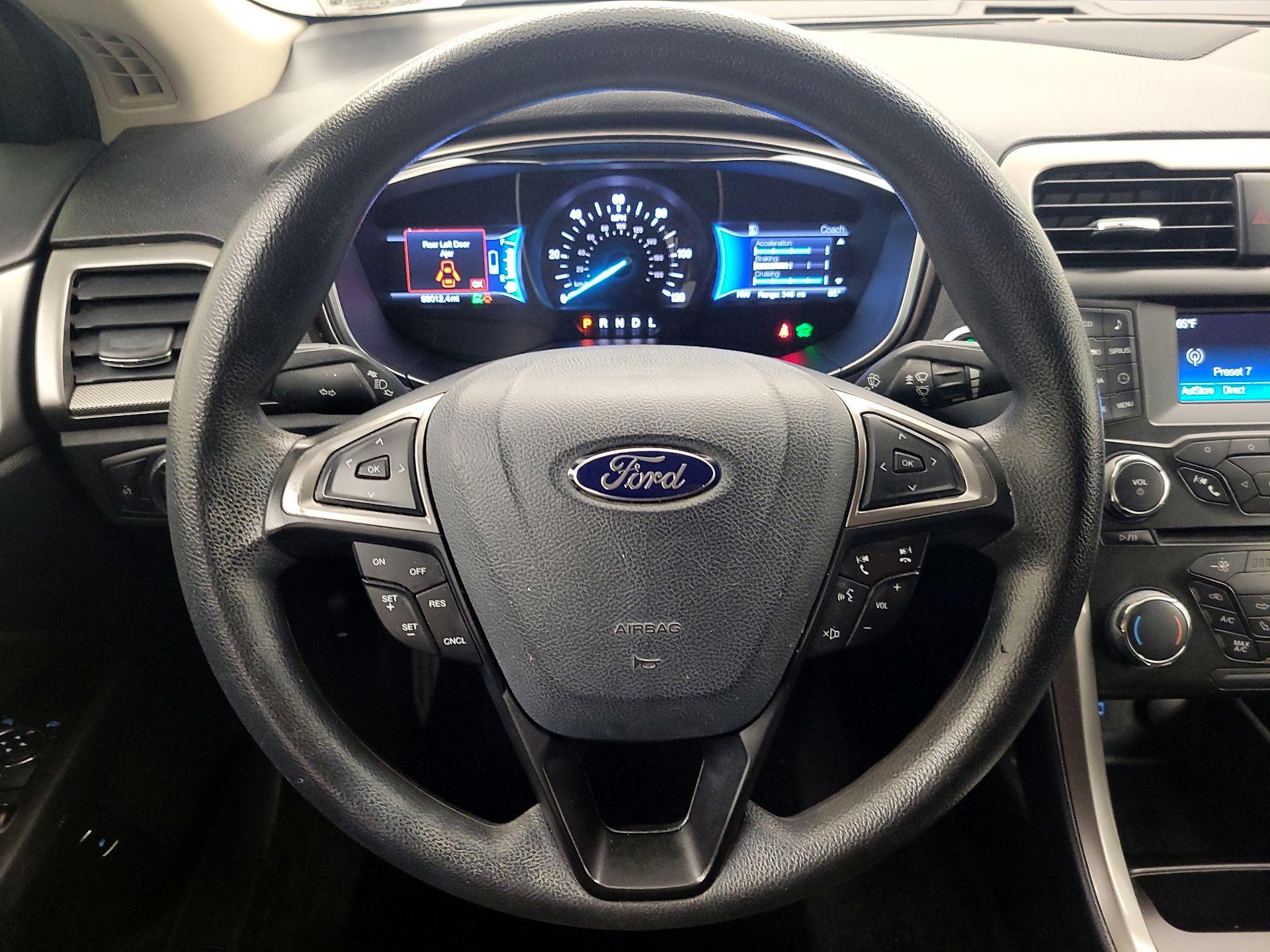 Thumbnail: 2017 Ford Fusion - 10