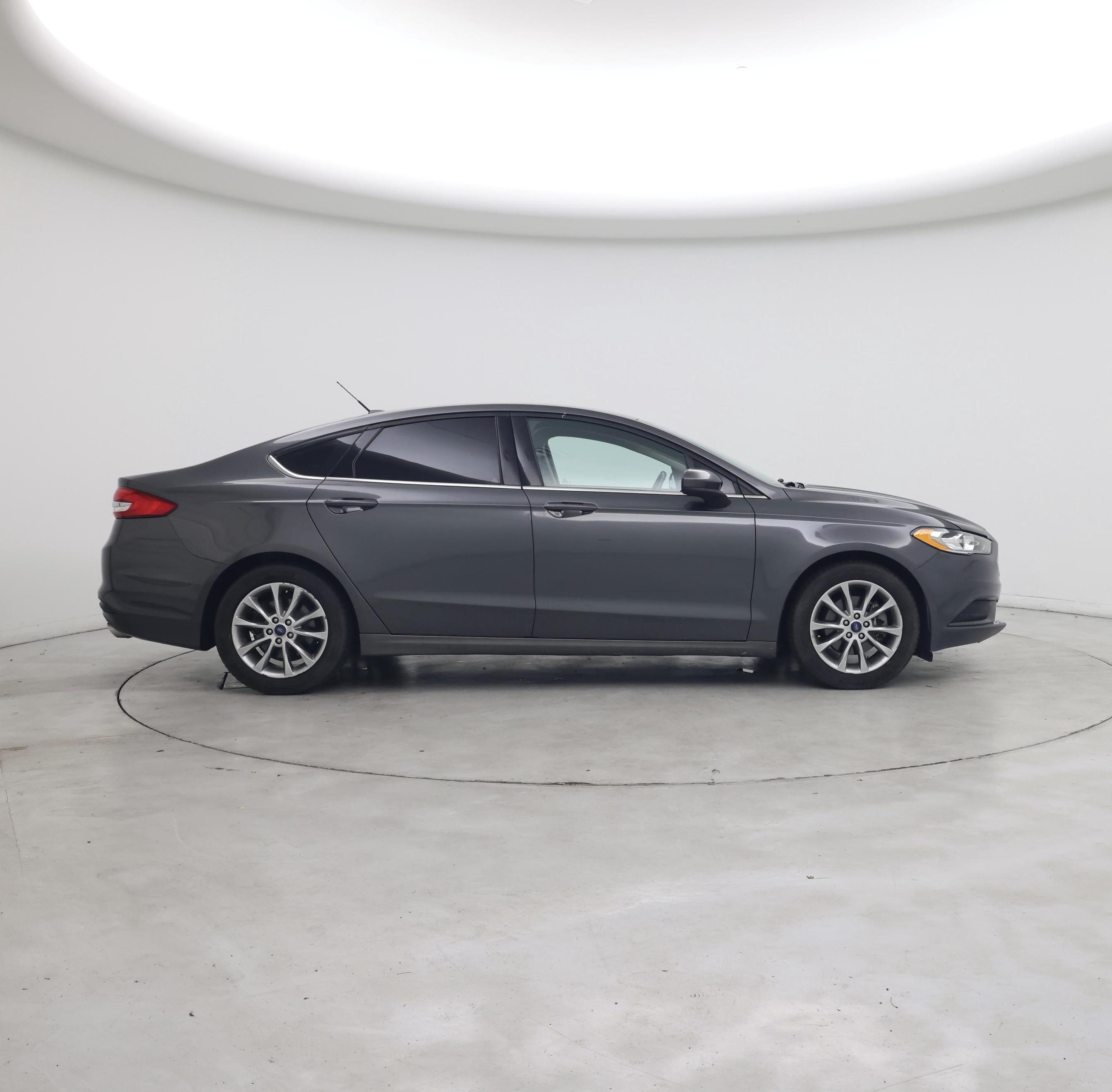 Thumbnail: 2017 Ford Fusion - 7