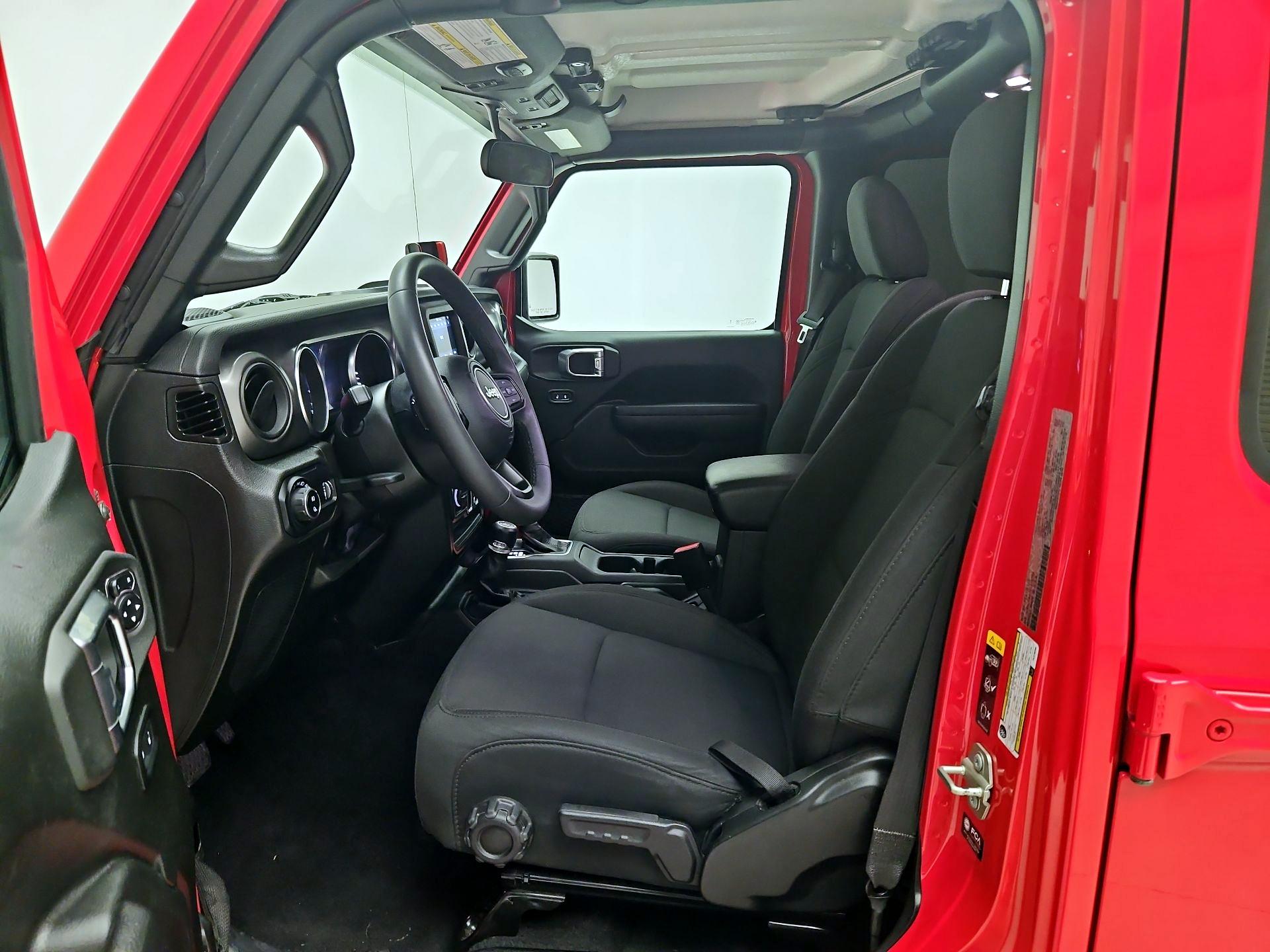 Thumbnail: 2023 Jeep Gladiator - 11