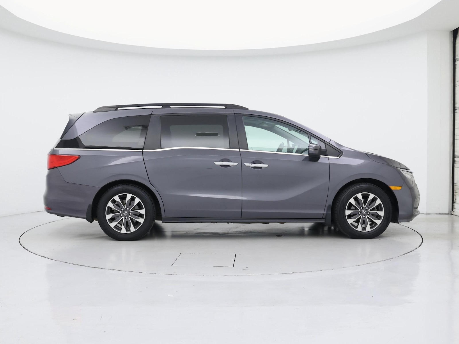 2022 Honda Odyssey EX-L - Photo 8