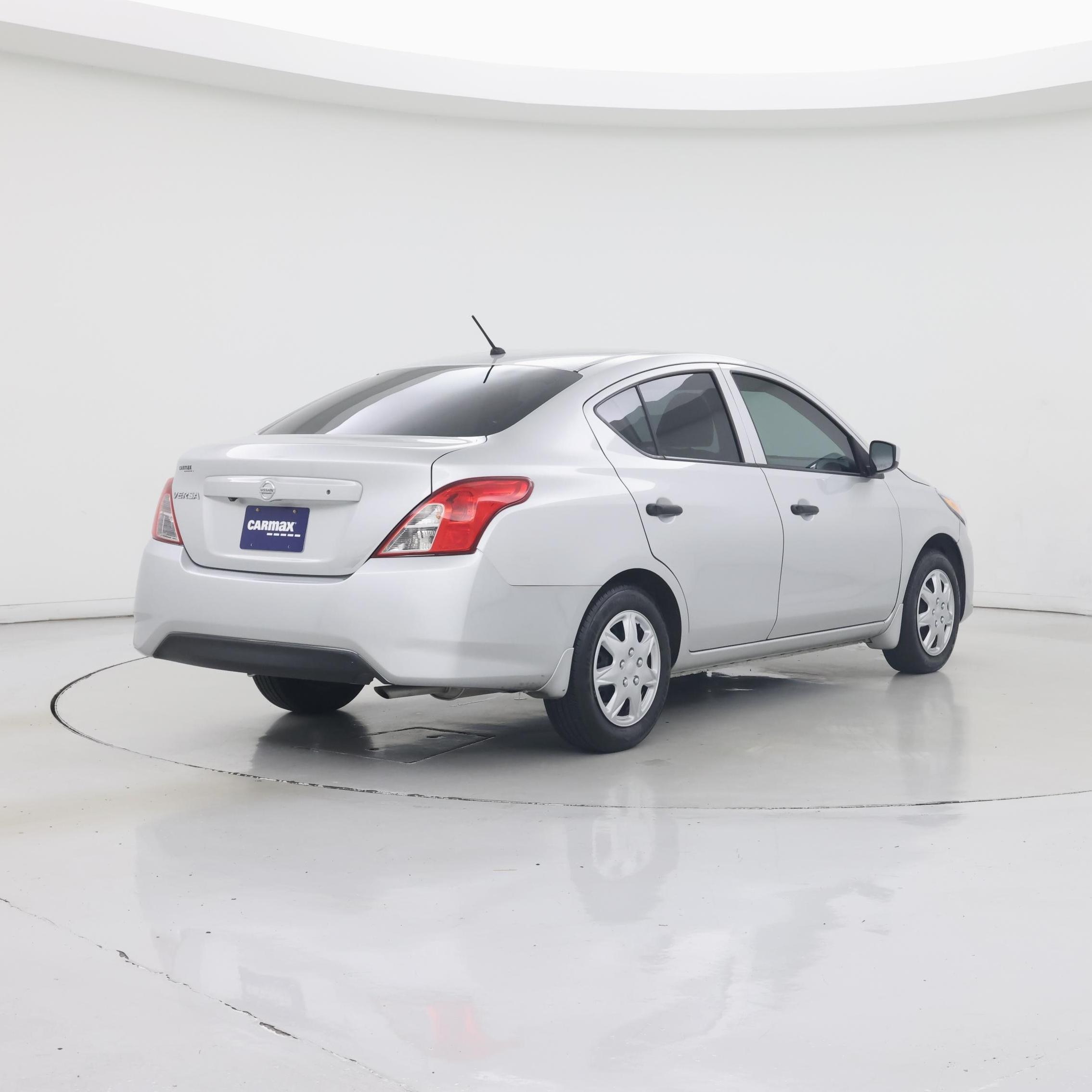 Thumbnail: 2019 Nissan Versa - 8