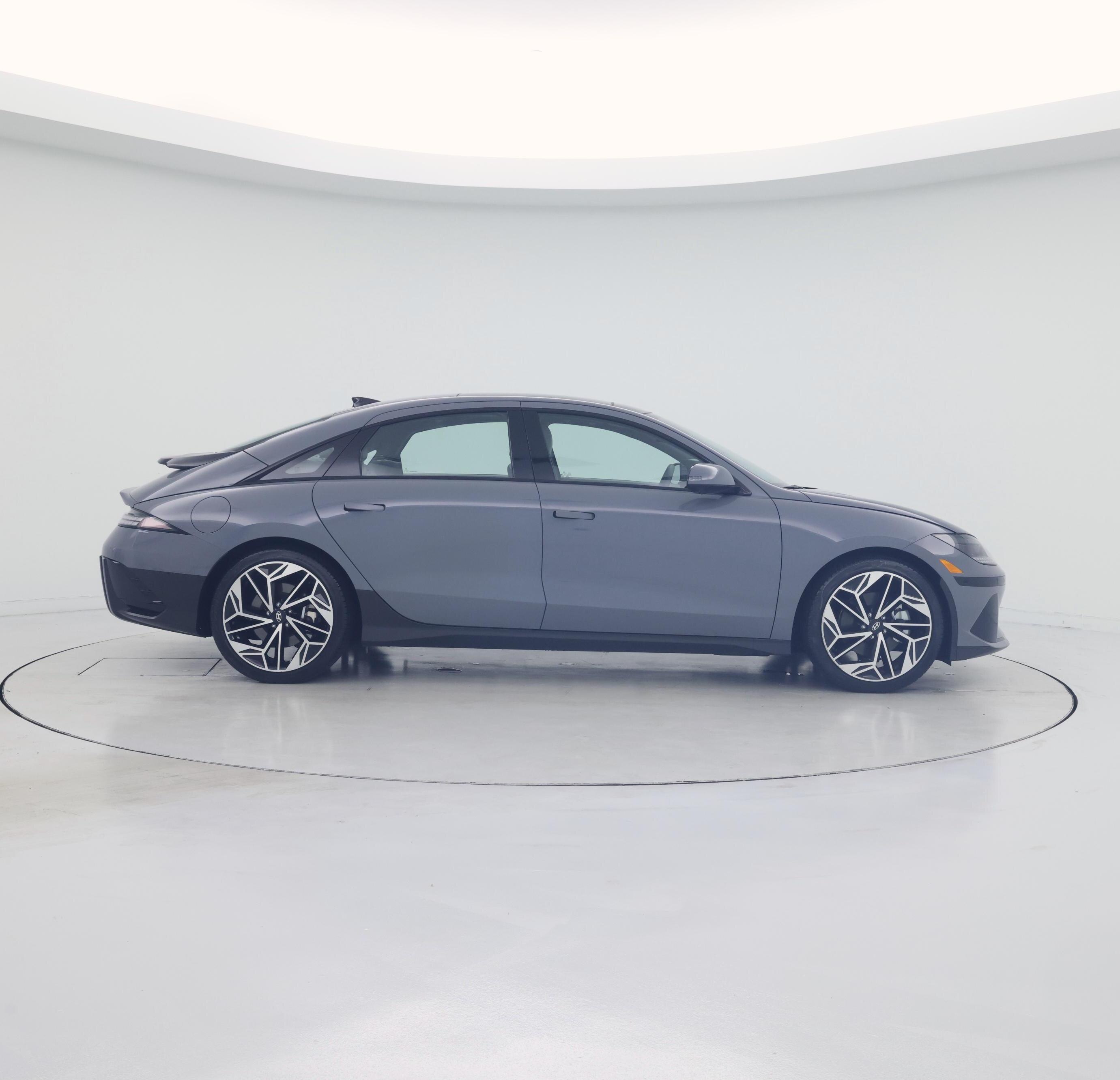 Thumbnail: 2023 Hyundai Ioniq 6 - 7
