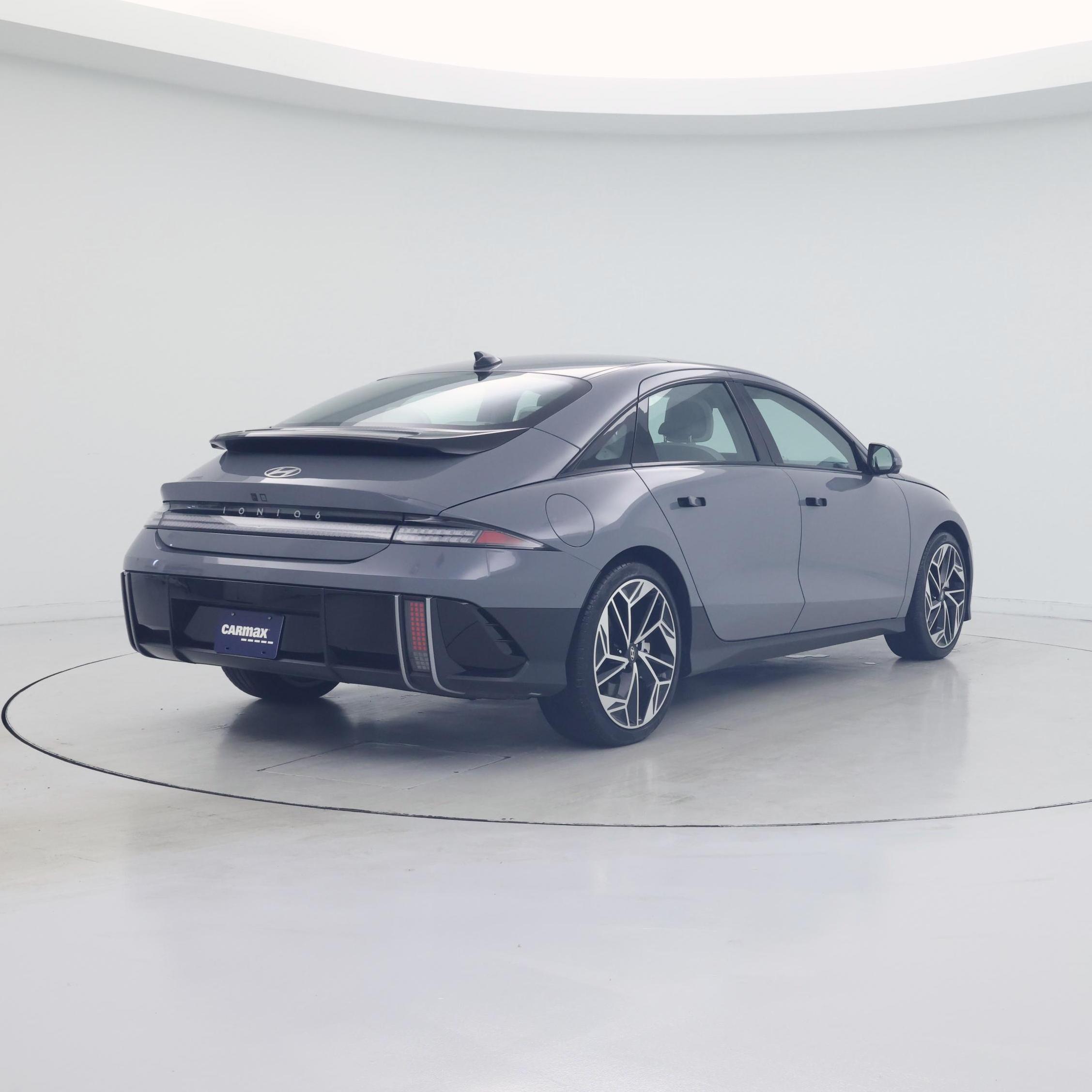 Thumbnail: 2023 Hyundai Ioniq 6 - 8