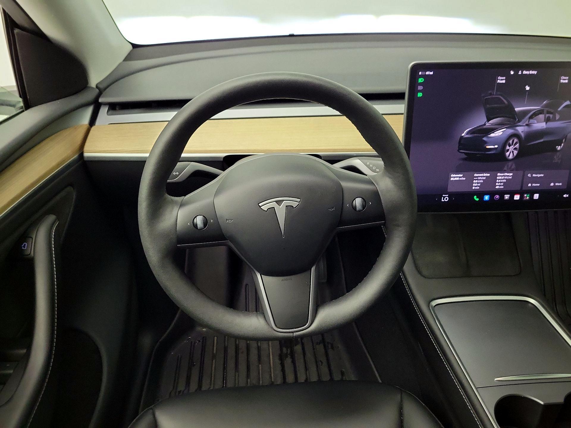 Thumbnail: 2024 Tesla Model Y - 10