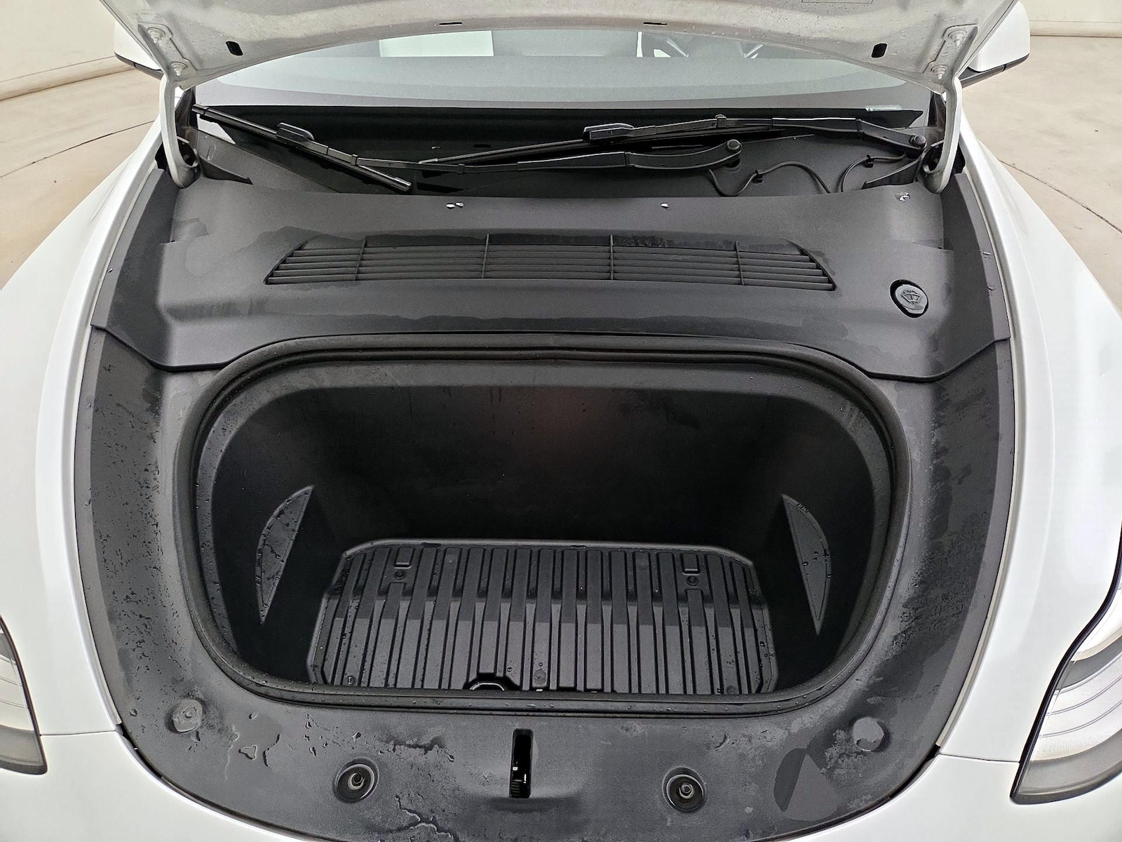 2023 Tesla Model Y Long Range - Photo 22