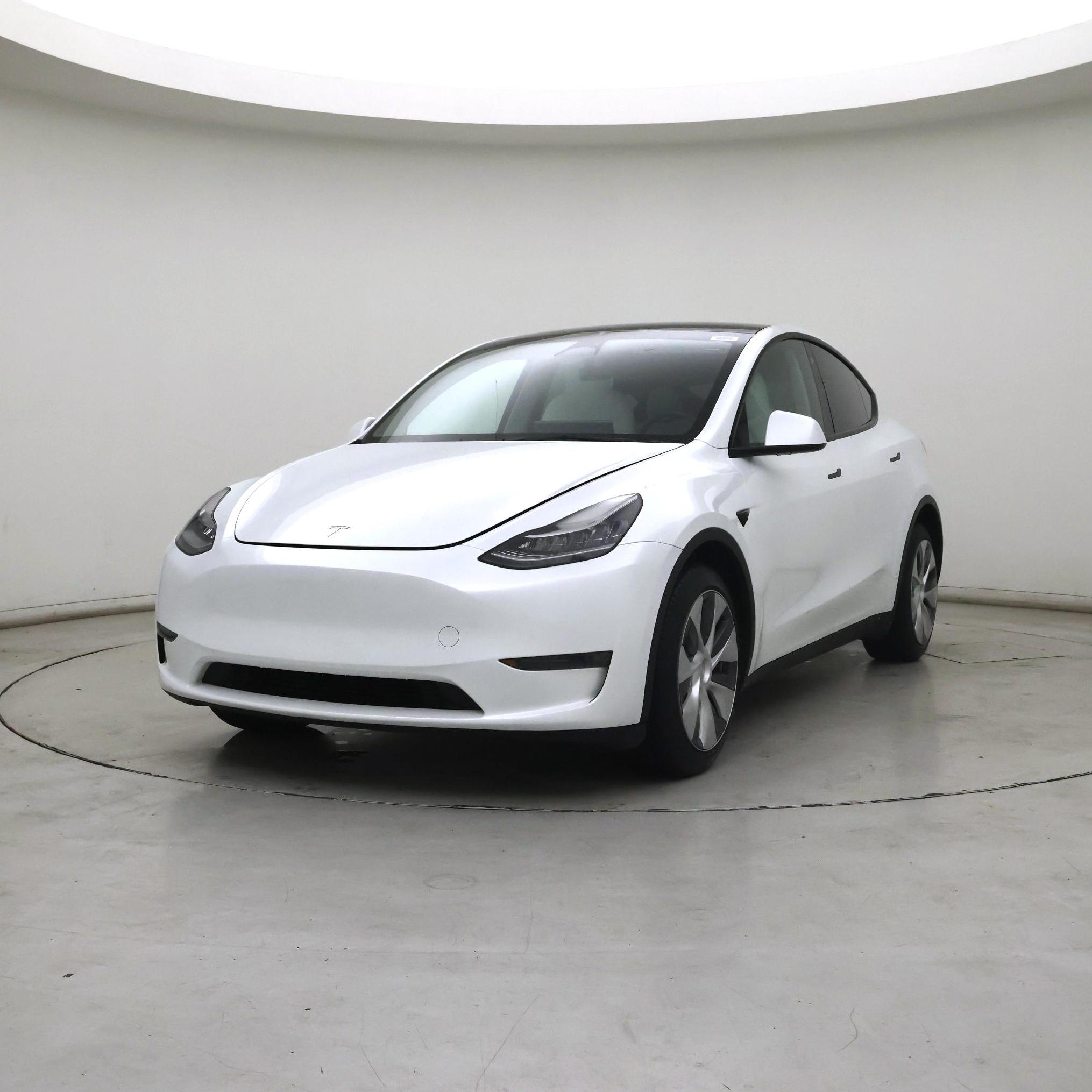Thumbnail: 2023 Tesla Model Y - 4