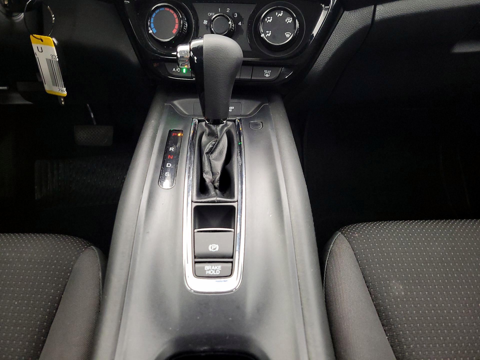 Thumbnail: 2022 Honda HR-V - 17