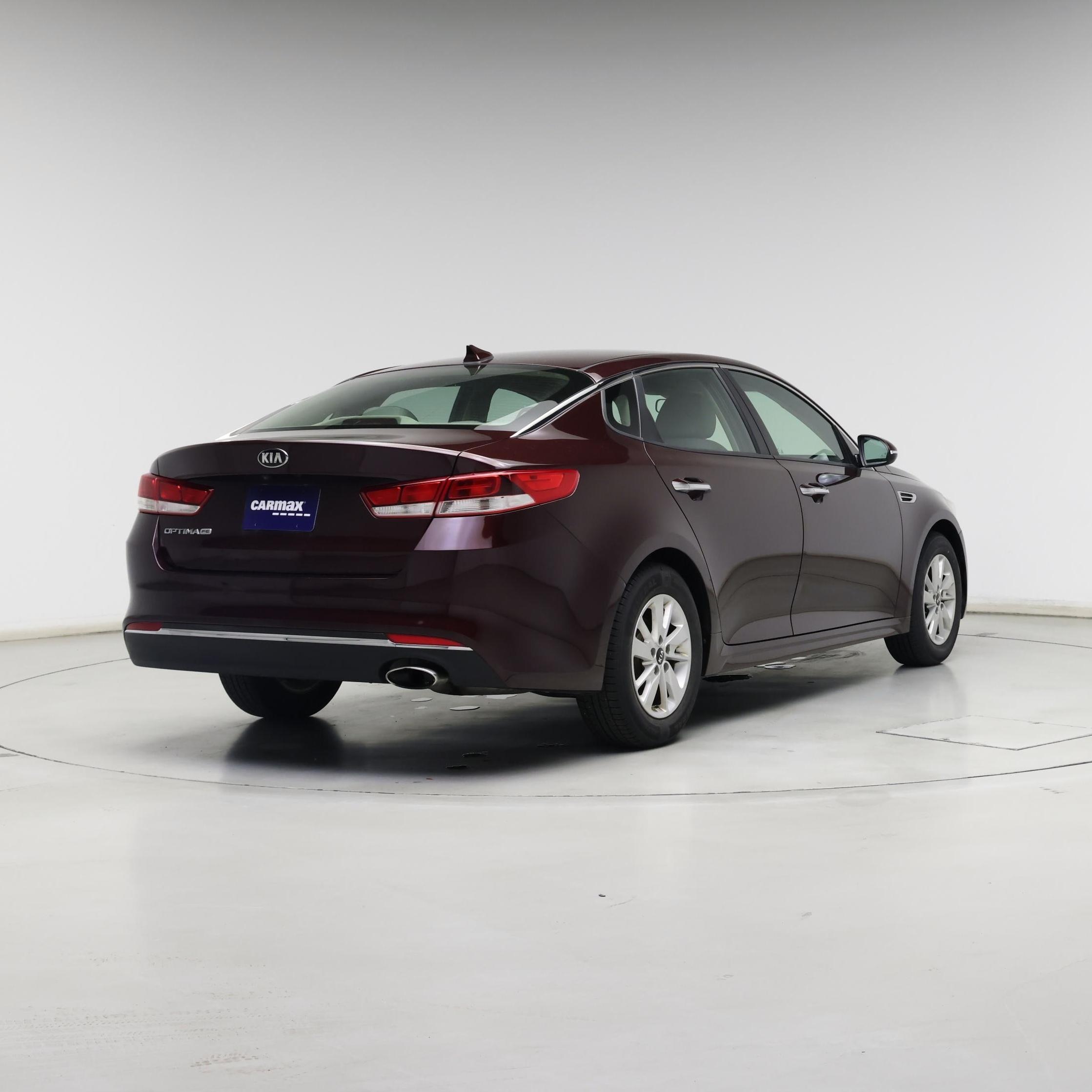 Thumbnail: 2017 Kia Optima - 8