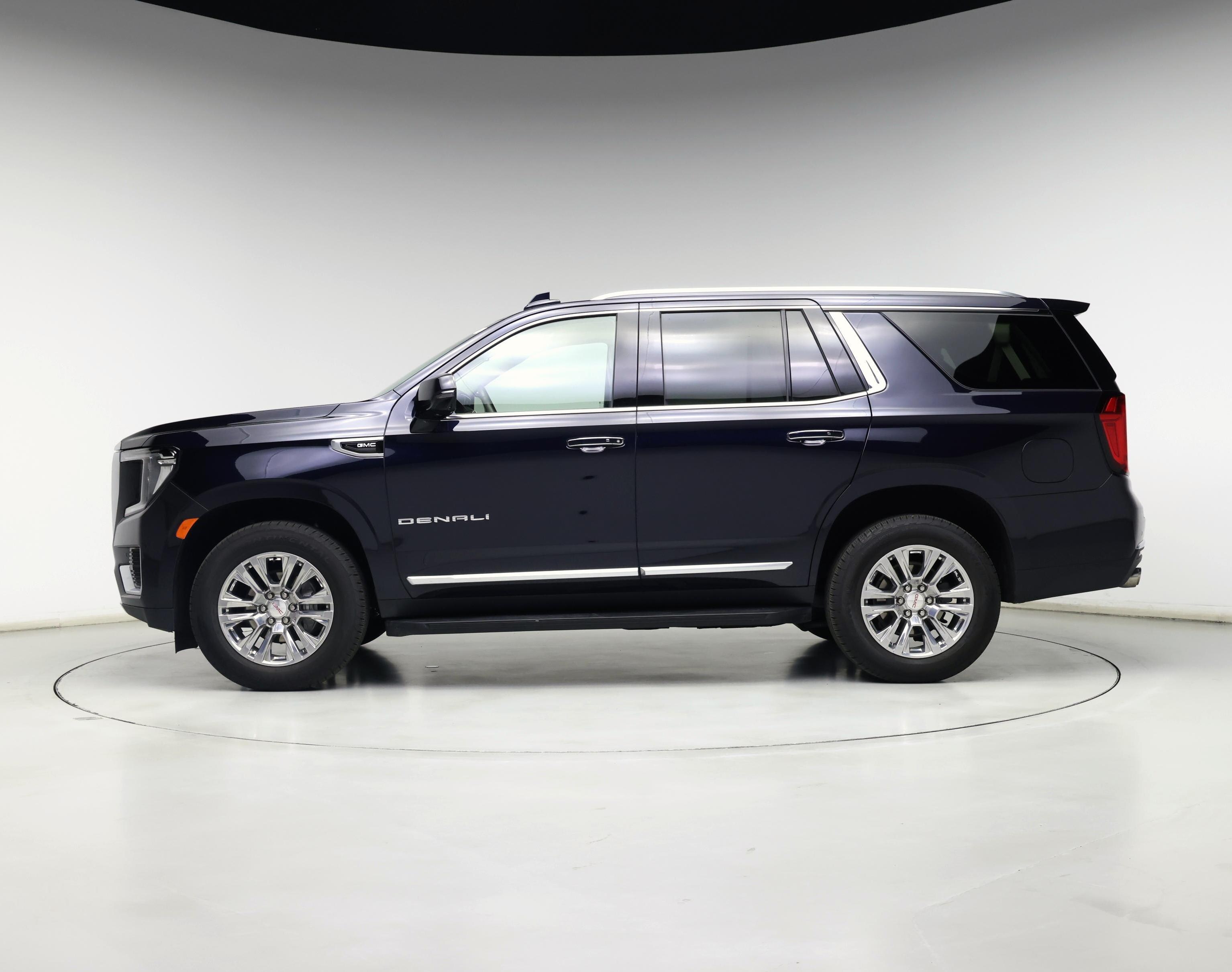 Thumbnail: 2021 GMC Yukon - 3
