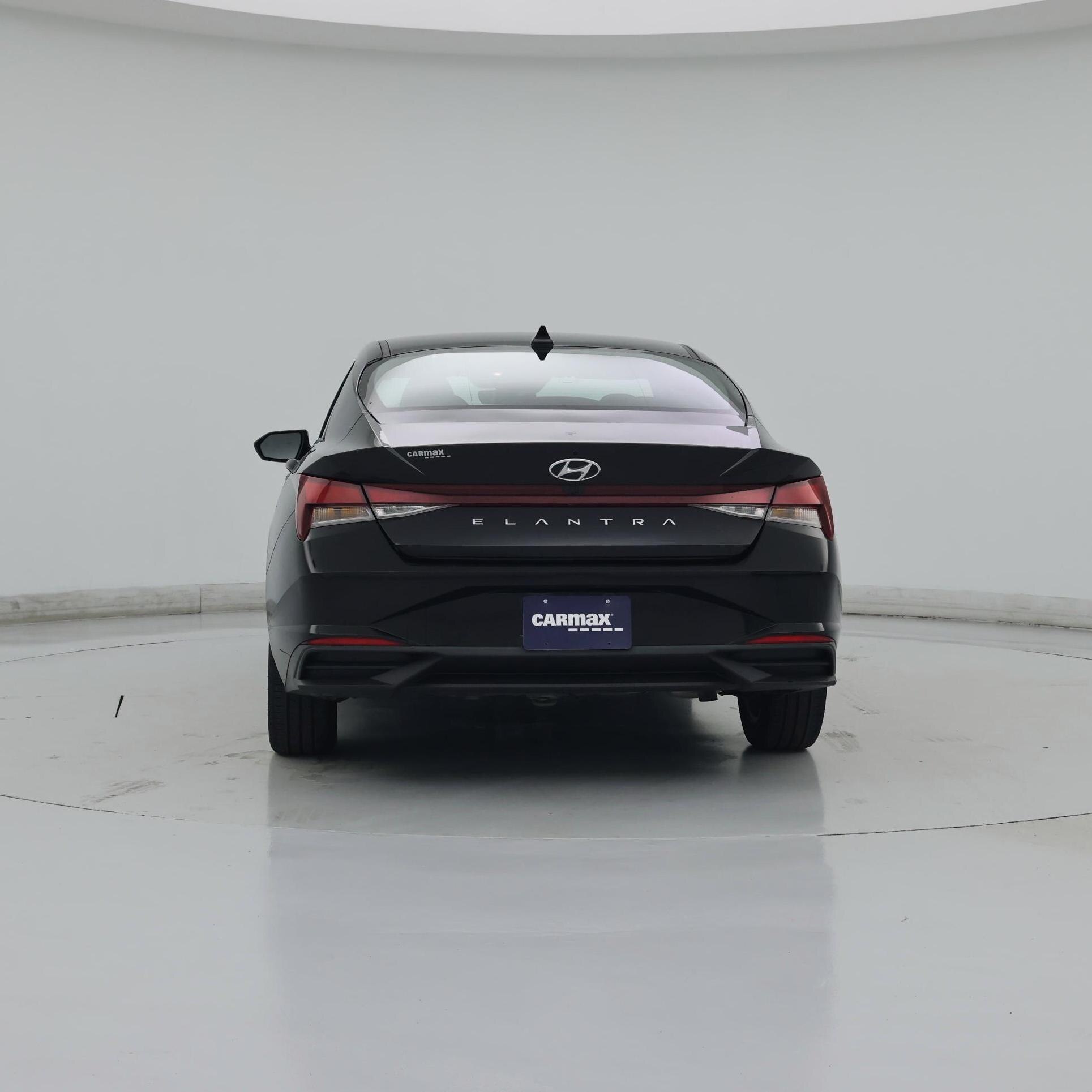 Thumbnail: 2022 Hyundai Elantra - 6
