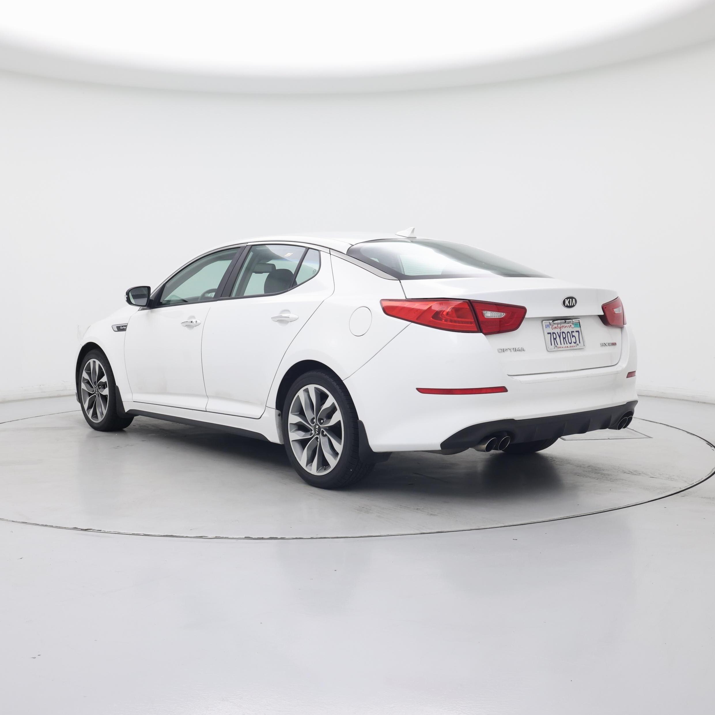 Thumbnail: 2015 Kia Optima - 2