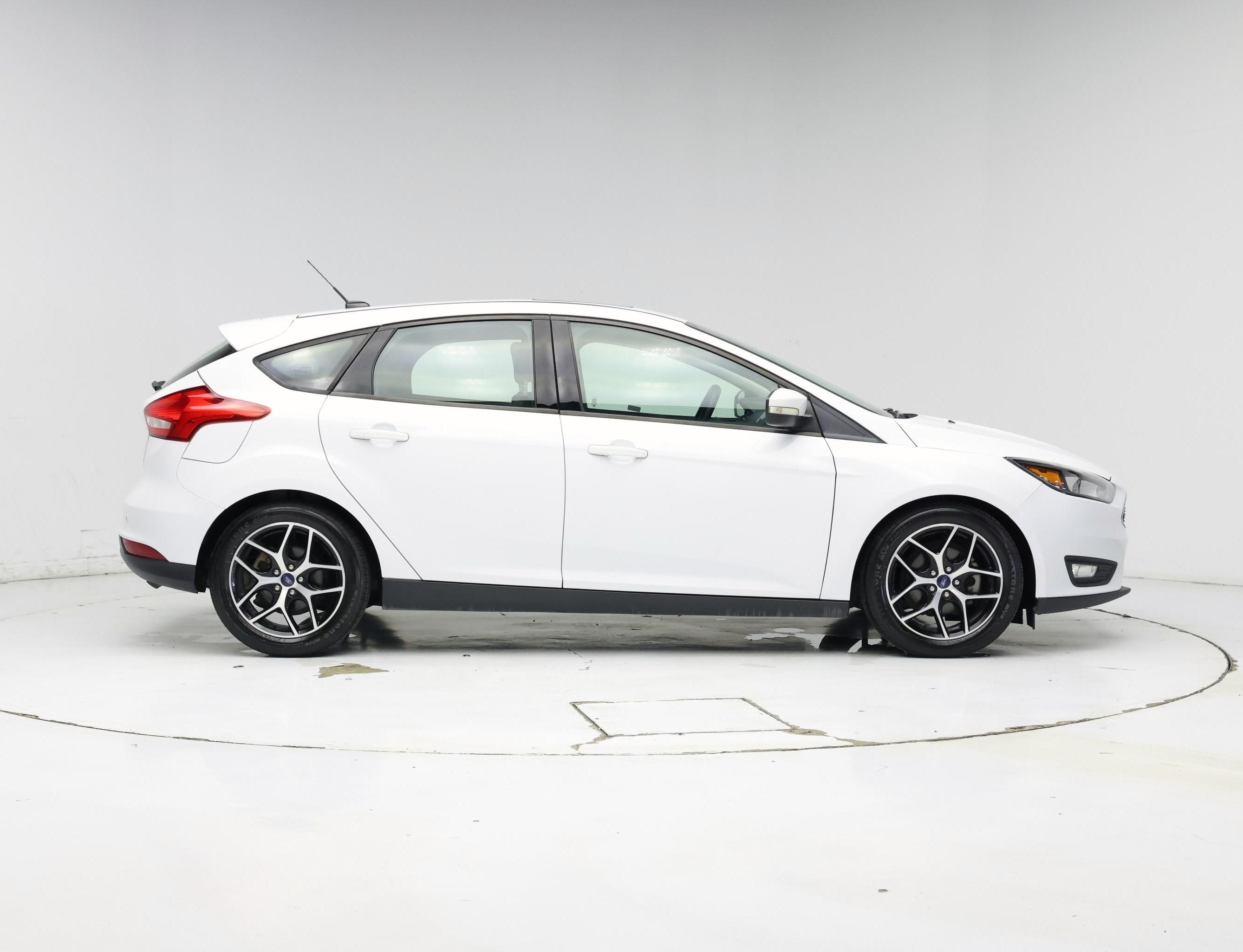 Thumbnail: 2018 Ford Focus - 7
