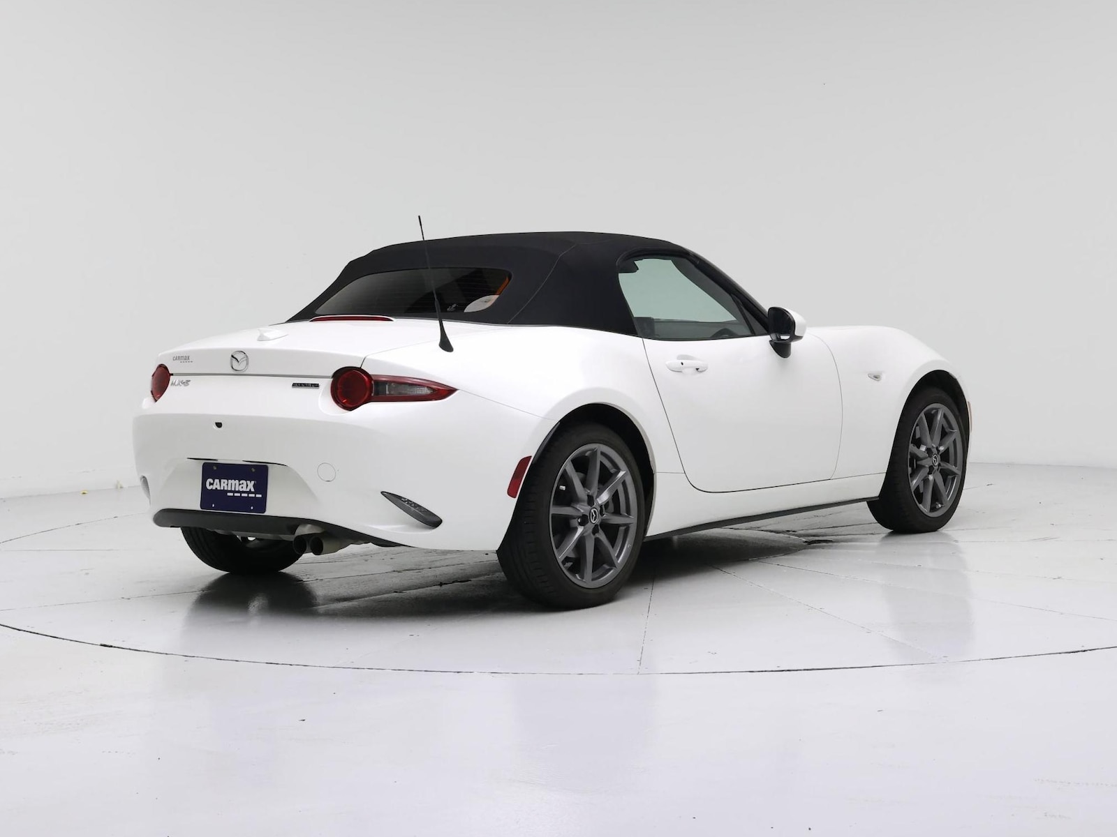 2023 Mazda MX-5 Miata Grand Touring - Photo 9
