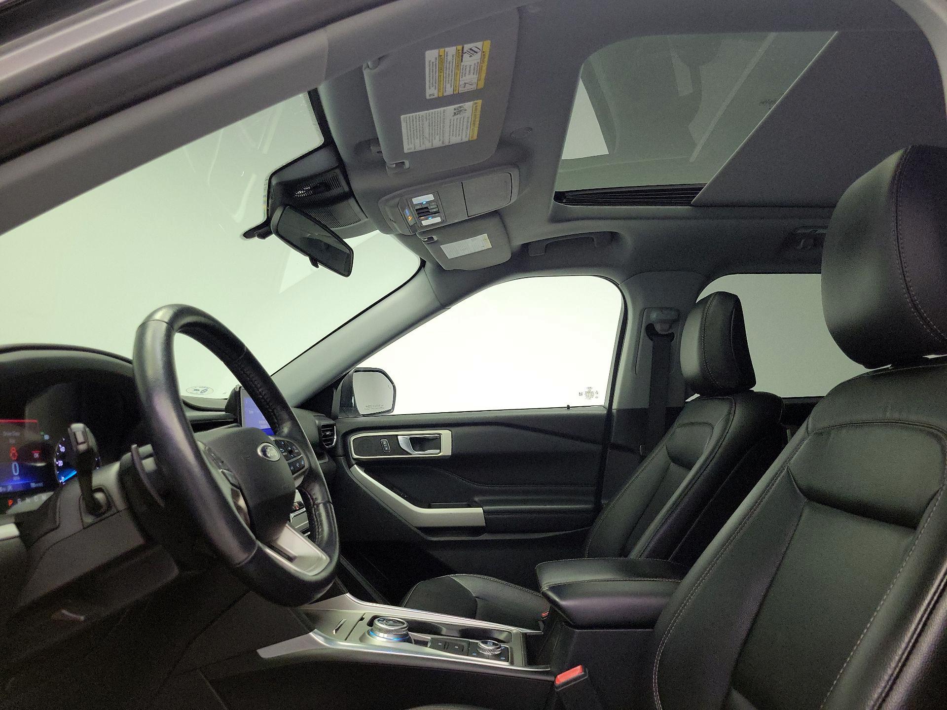 Thumbnail: 2020 Ford Explorer - 20