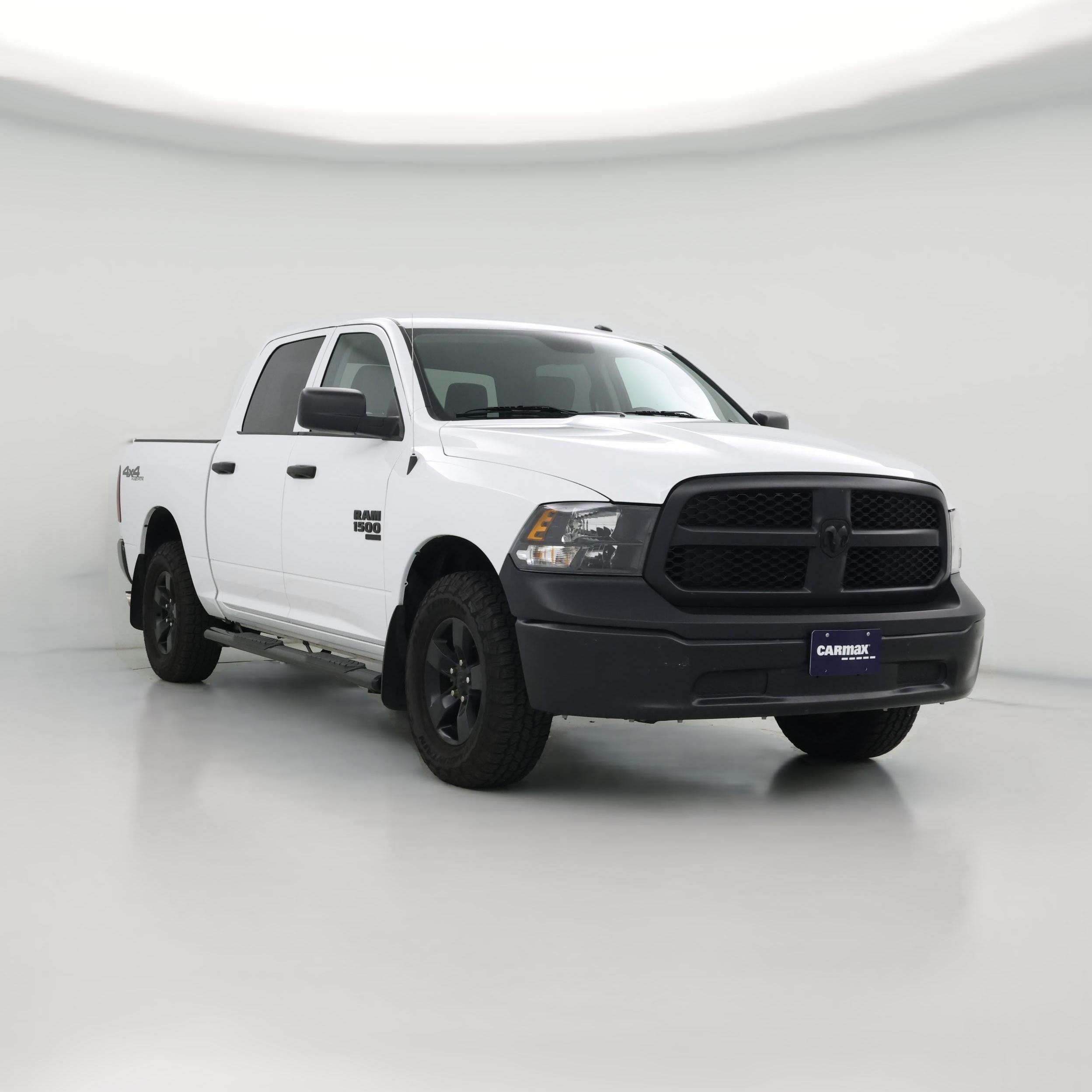 Thumbnail: 2021 RAM 1500 Classic - 1
