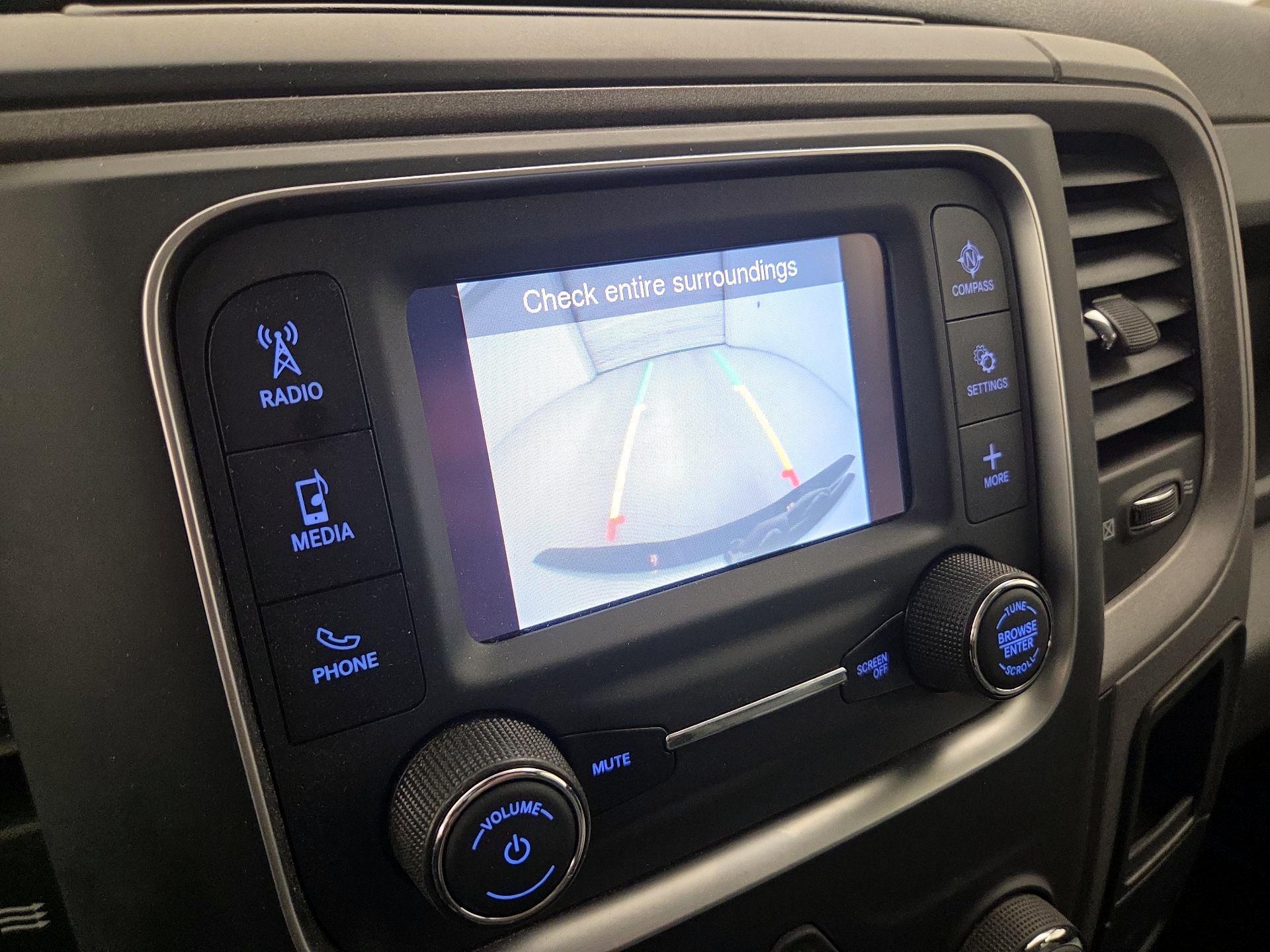Thumbnail: 2021 RAM 1500 Classic - 14