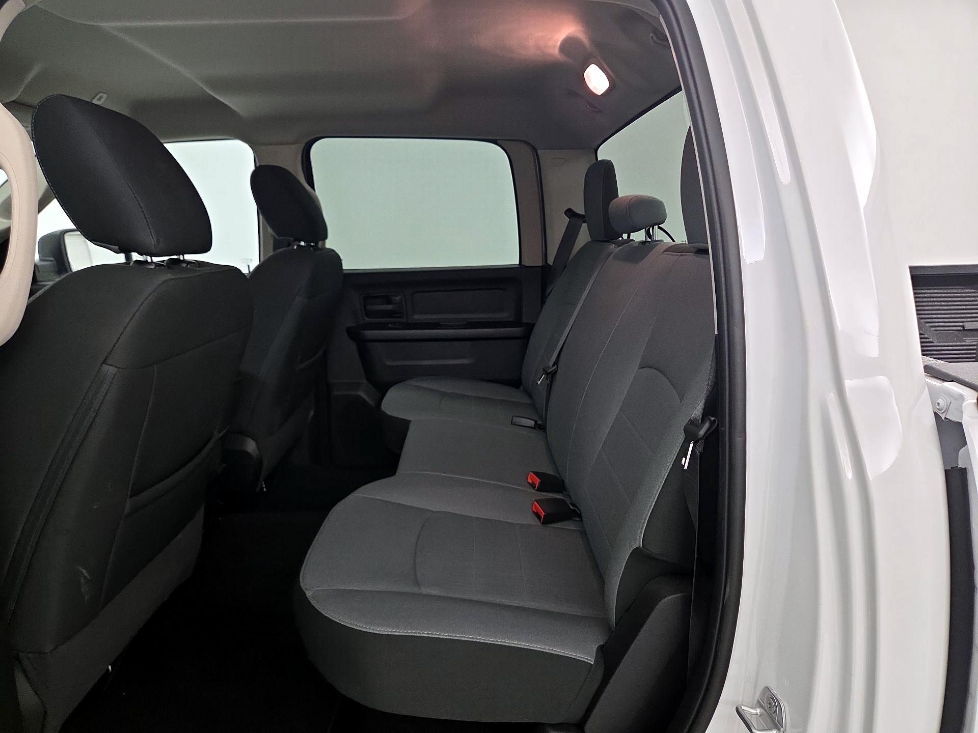 Thumbnail: 2021 RAM 1500 Classic - 19