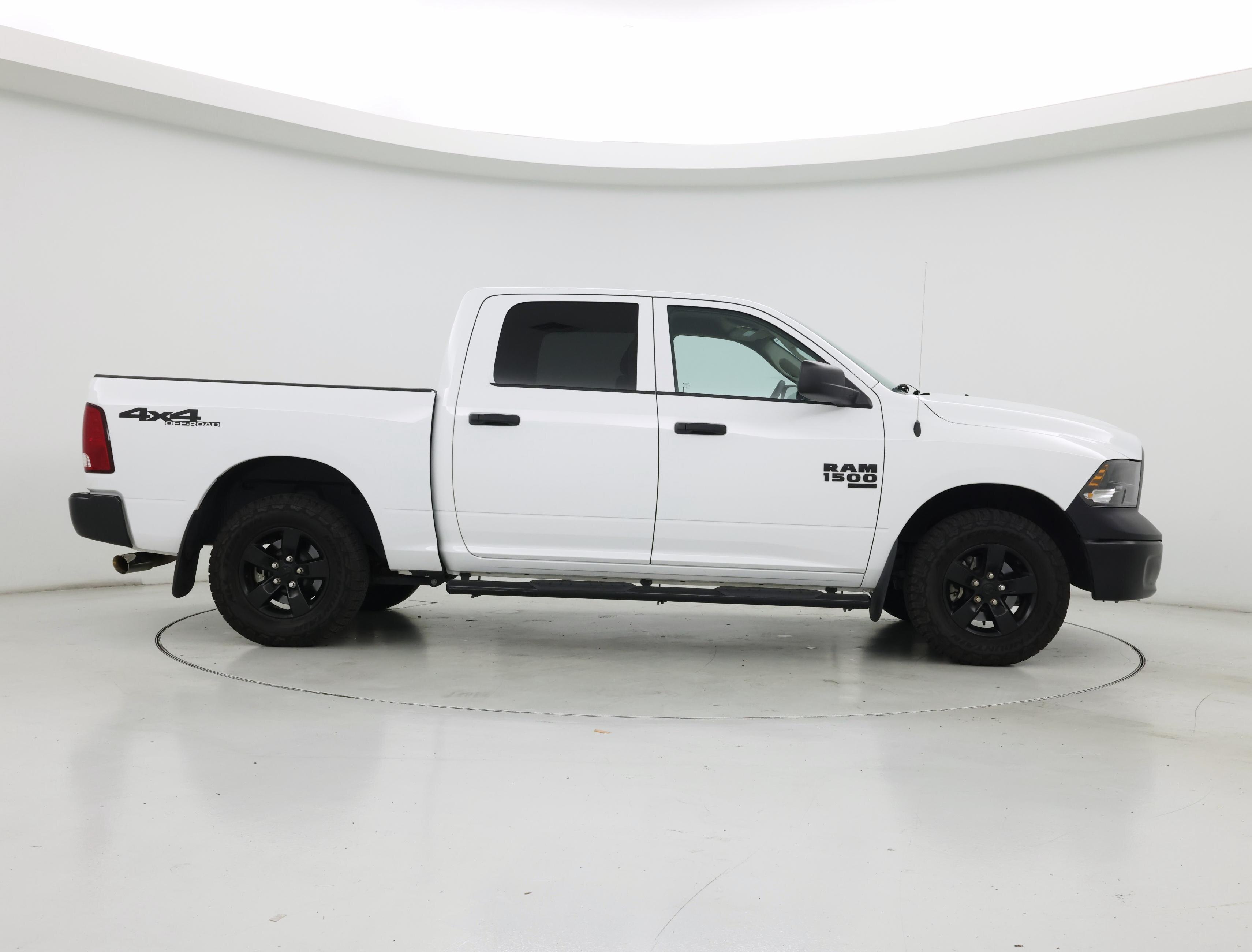 Thumbnail: 2021 RAM 1500 Classic - 7