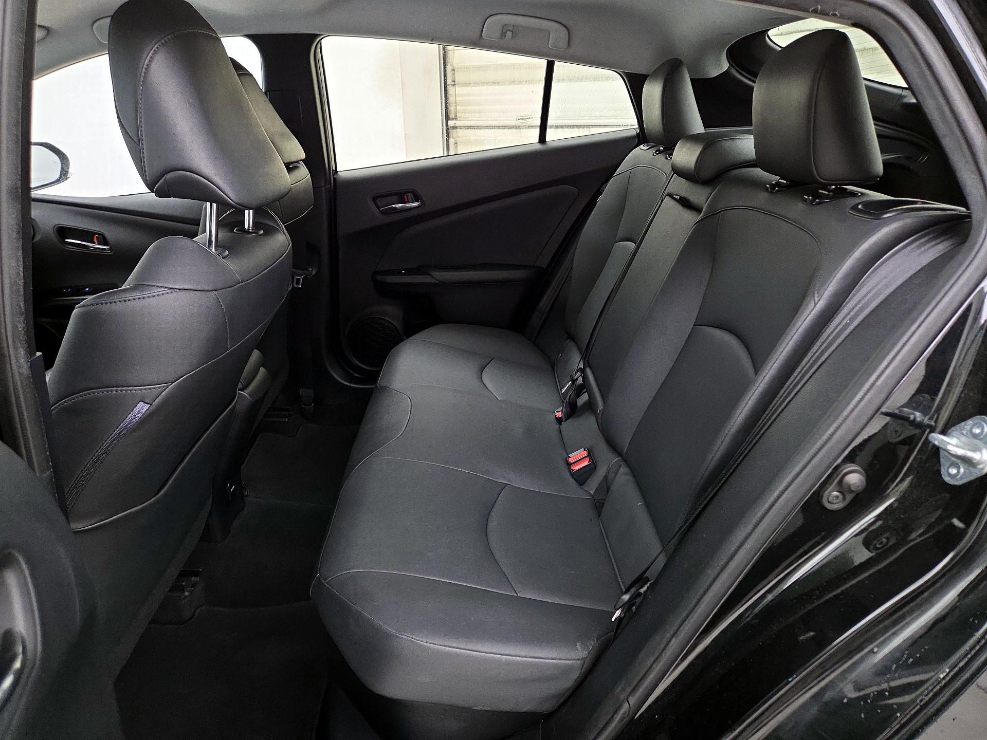 Thumbnail: 2016 Toyota Prius - 19