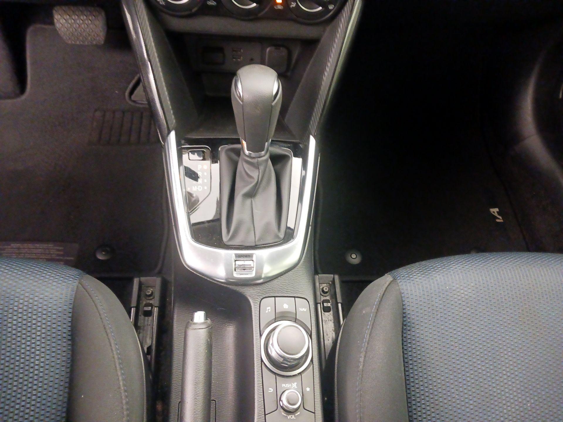 Thumbnail: 2017 Toyota Yaris iA - 17