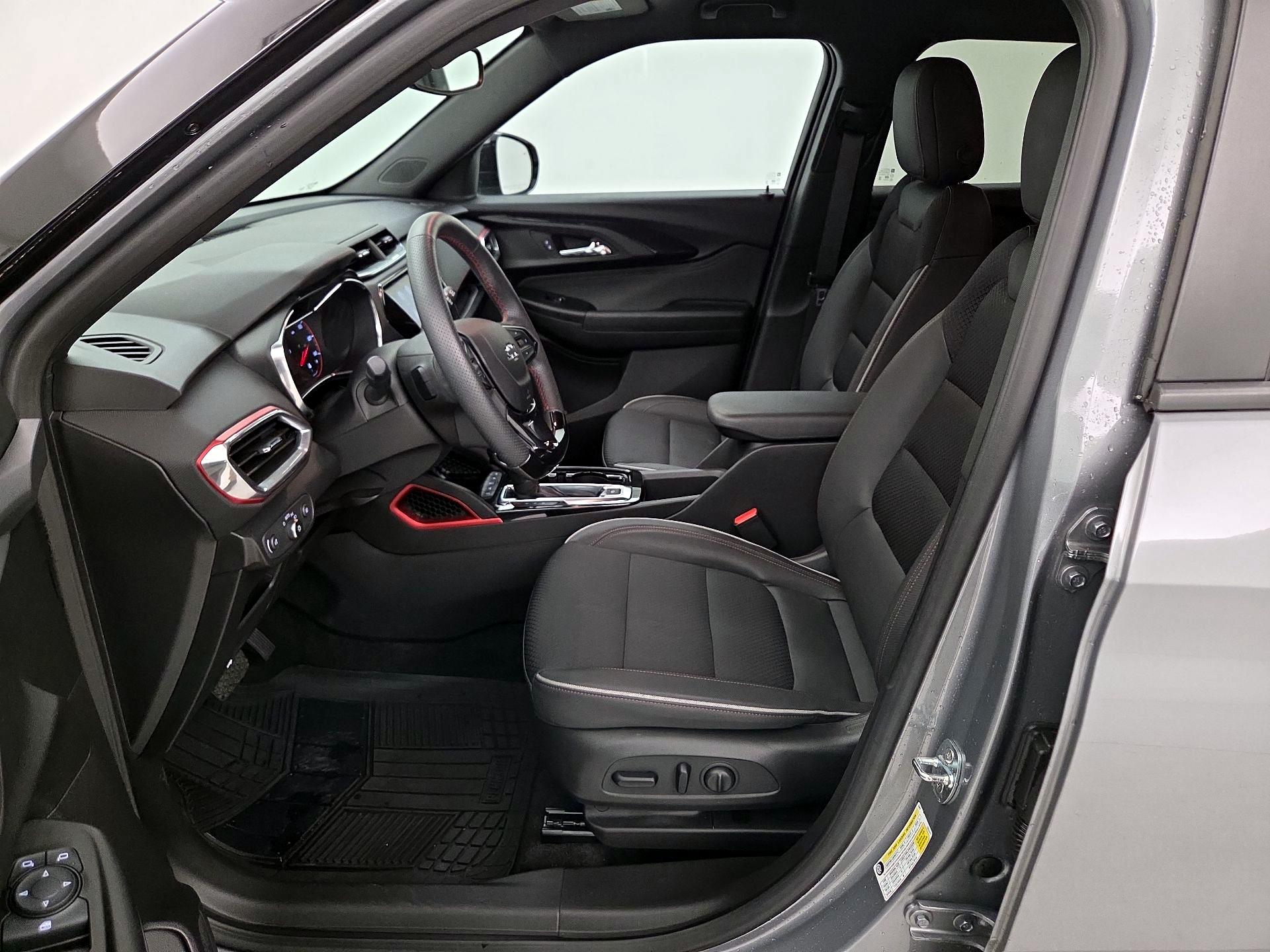 Thumbnail: 2023 Chevrolet TrailBlazer - 11