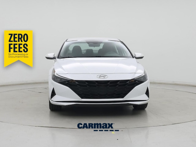 White 2023 Hyundai Elantra SEL FWD Sedan Front-Wheel Drive Automatic