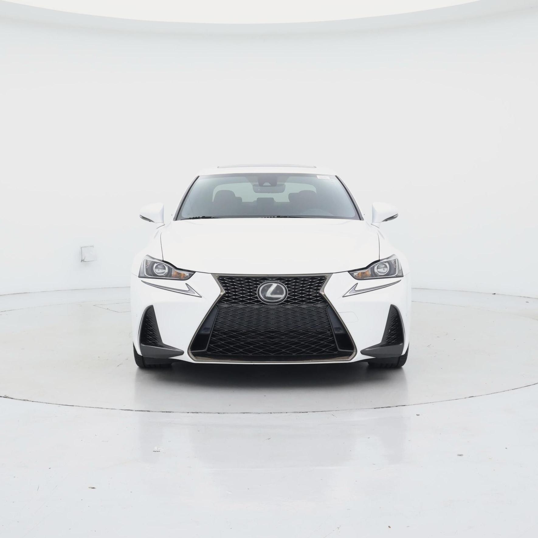 Thumbnail: 2020 Lexus IS - 5